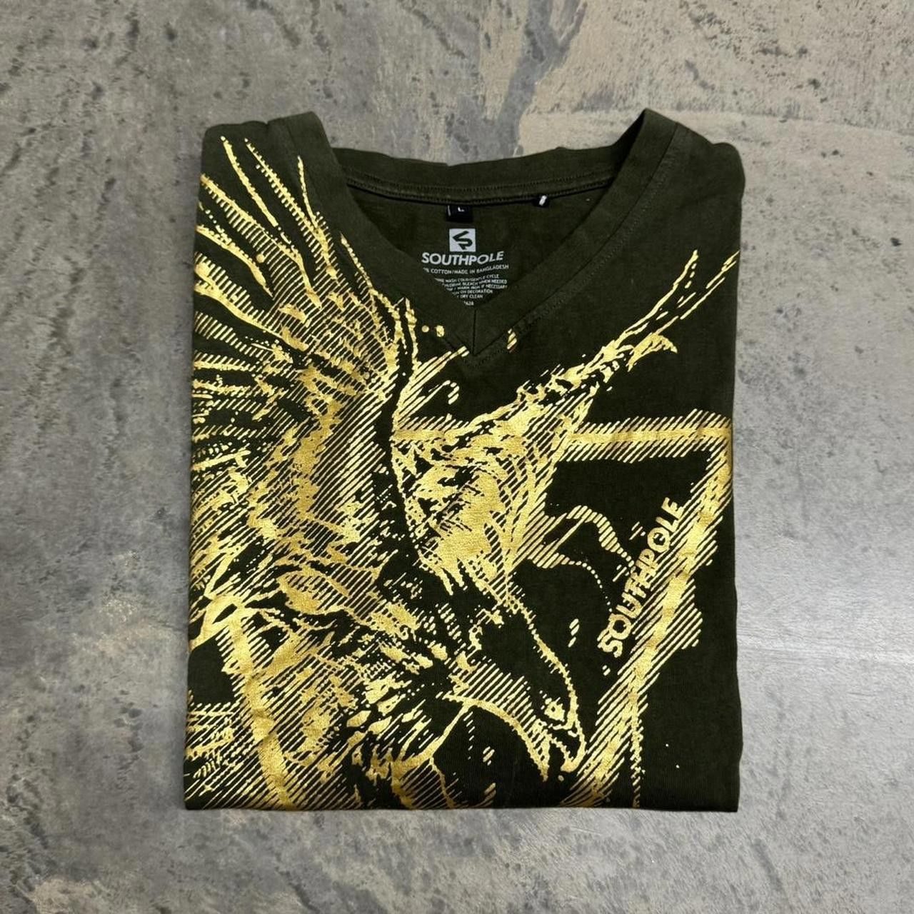 Southpole × Vintage Vintage Y2K Green & Gold Southpole Eagle V Neck T-Shirt Size US L / EU 52-54 / 3 - 7 Thumbnail