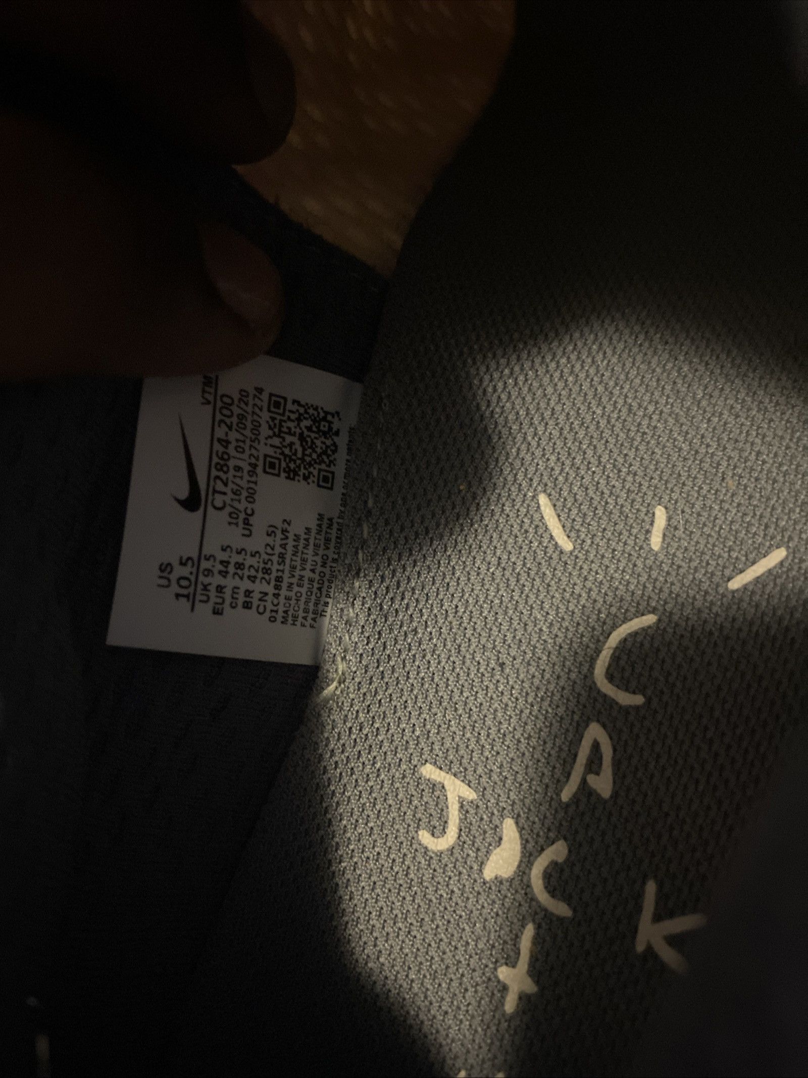 Nike × Travis Scott Nike X Travis Scott air max 270 cactus trails Size US 10.5 / EU 43-44 - 5 Thumbnail