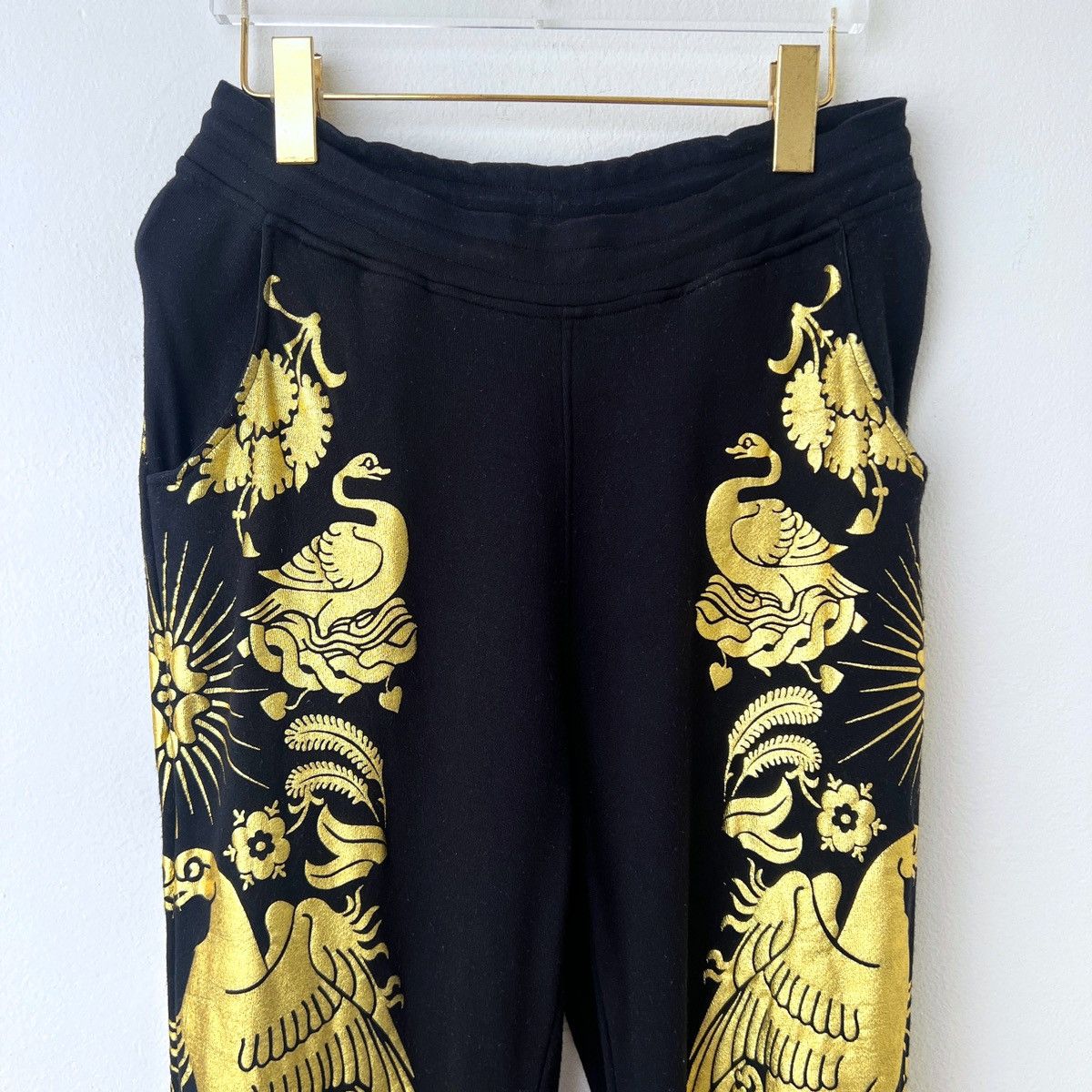 KTZ K.T.Z kokon to zai phoenix gold jogger pants Size US 30 / EU 46 - 3 Thumbnail