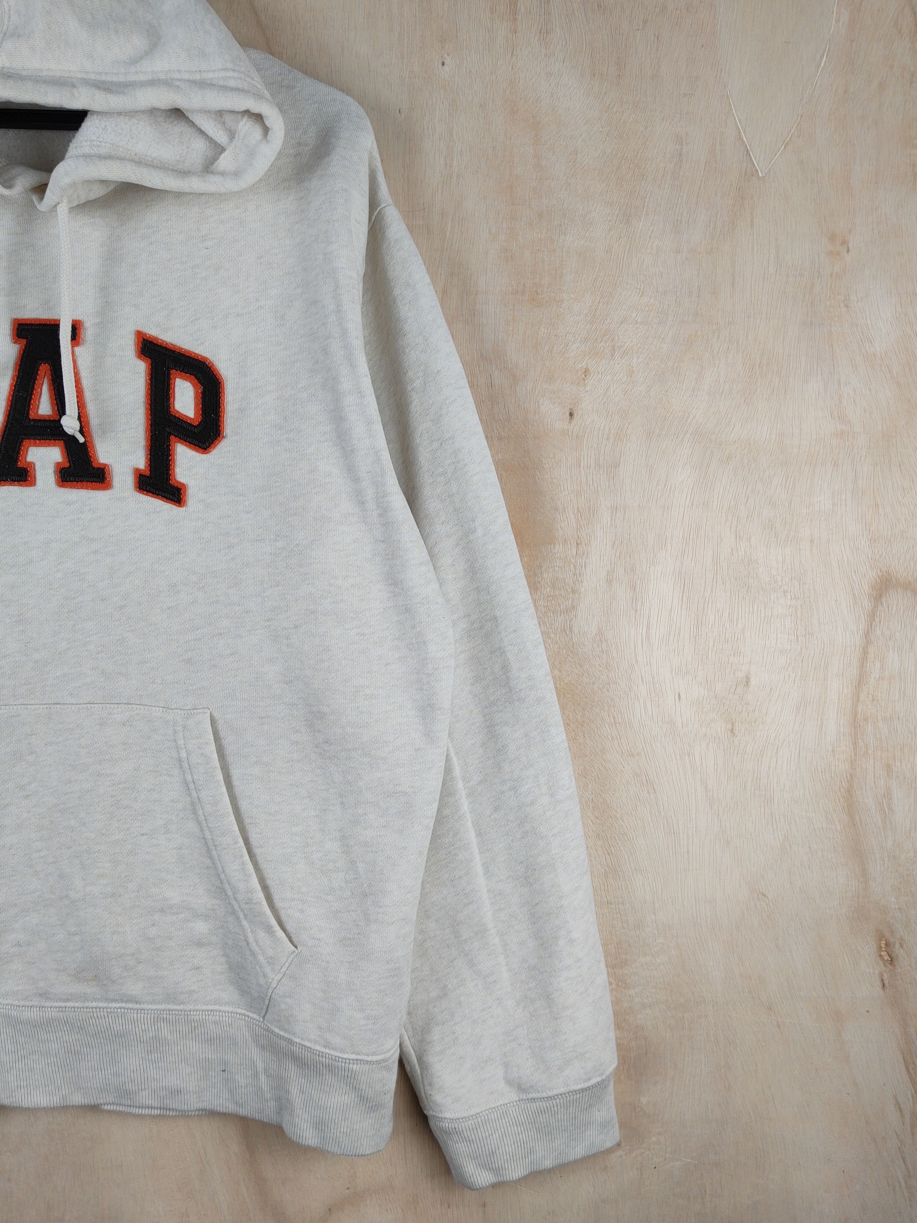 Gap × Japanese Brand × Vintage Gap Cream Hoodie Sweatshirts #S2493 Size US M / EU 48-50 / 2 - 5 Thumbnail