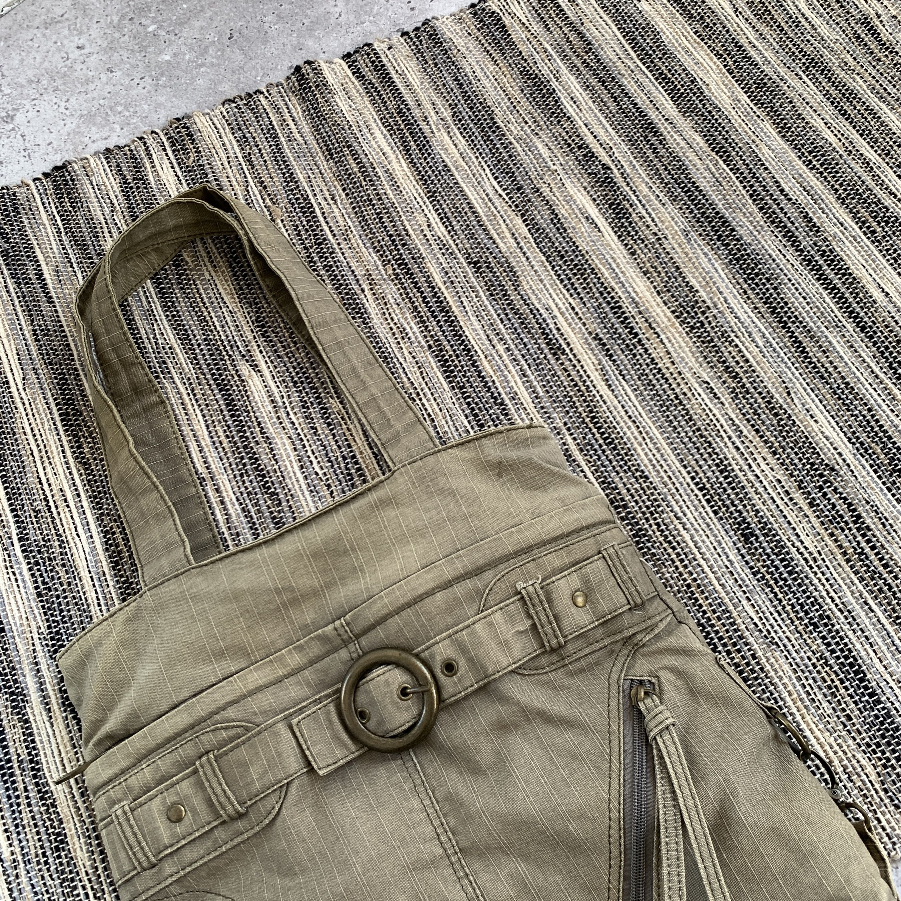 Vintage Vintage Y2K Khaki Millitary Shoulder Handle Avantgarde Bag Size ONE SIZE - 6 Thumbnail