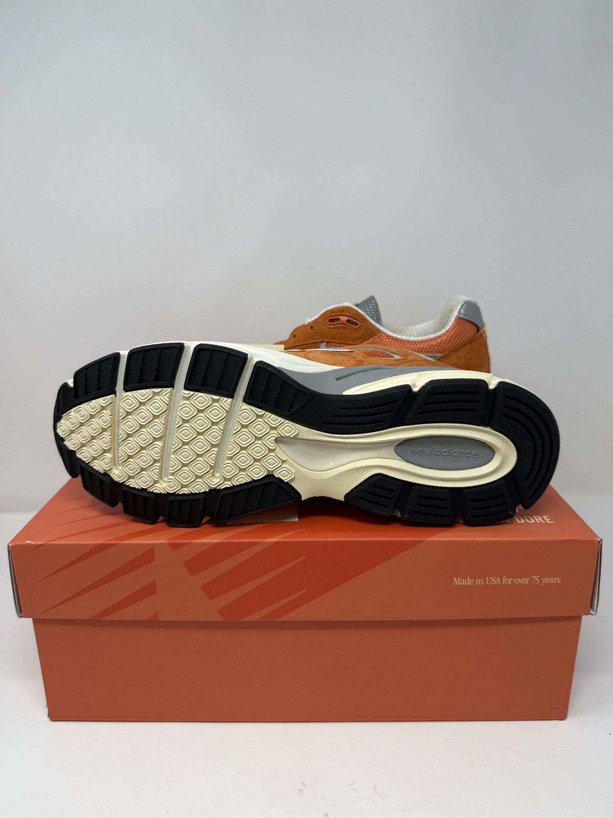 New Balance New Balance 990 v4 MiUSA Aime Leon Dore Red Clay Size 10 Size US 10 / EU 43 - 8 Thumbnail