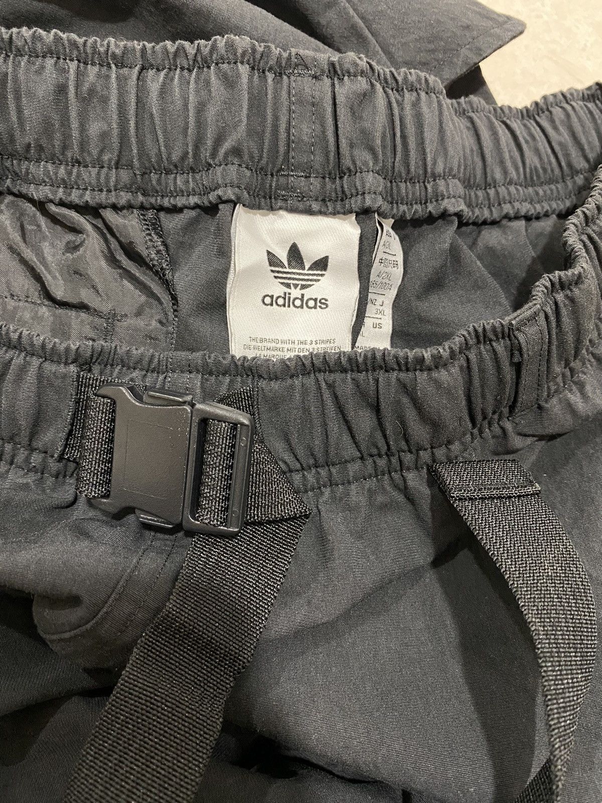 Adidas 🤜🏻Sold🤛🏻Adidas Adventure Cargo Pants Size US 40 / EU 56 - 4 Thumbnail