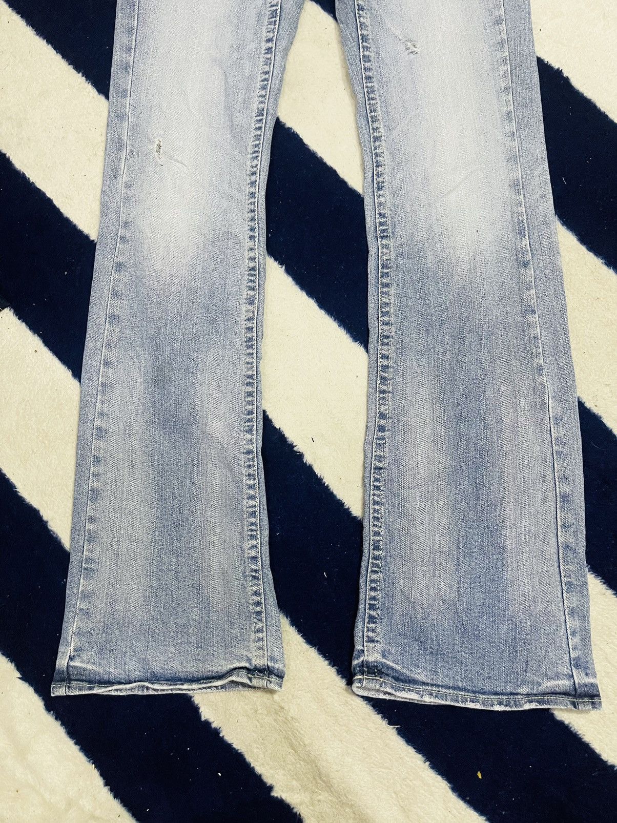 Japanese Brand Unbranded Distressed Jeans (16) Size 28" / US 6 / IT 42 - 15 Thumbnail