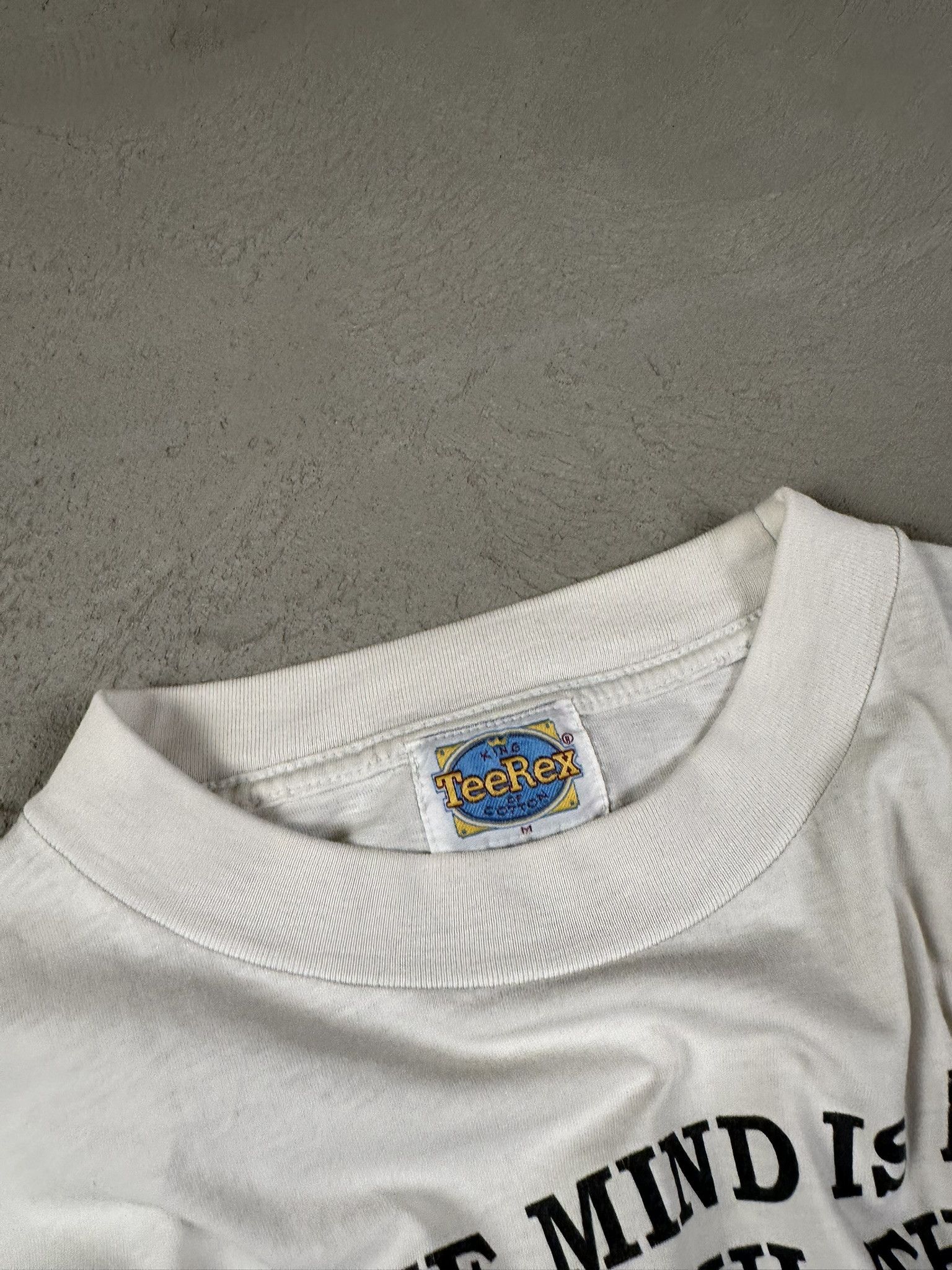 Vintage 90s Vintage "Brain Needs" Humor Graphic T-shirt Size US M / EU 48-50 / 2 - 3 Thumbnail