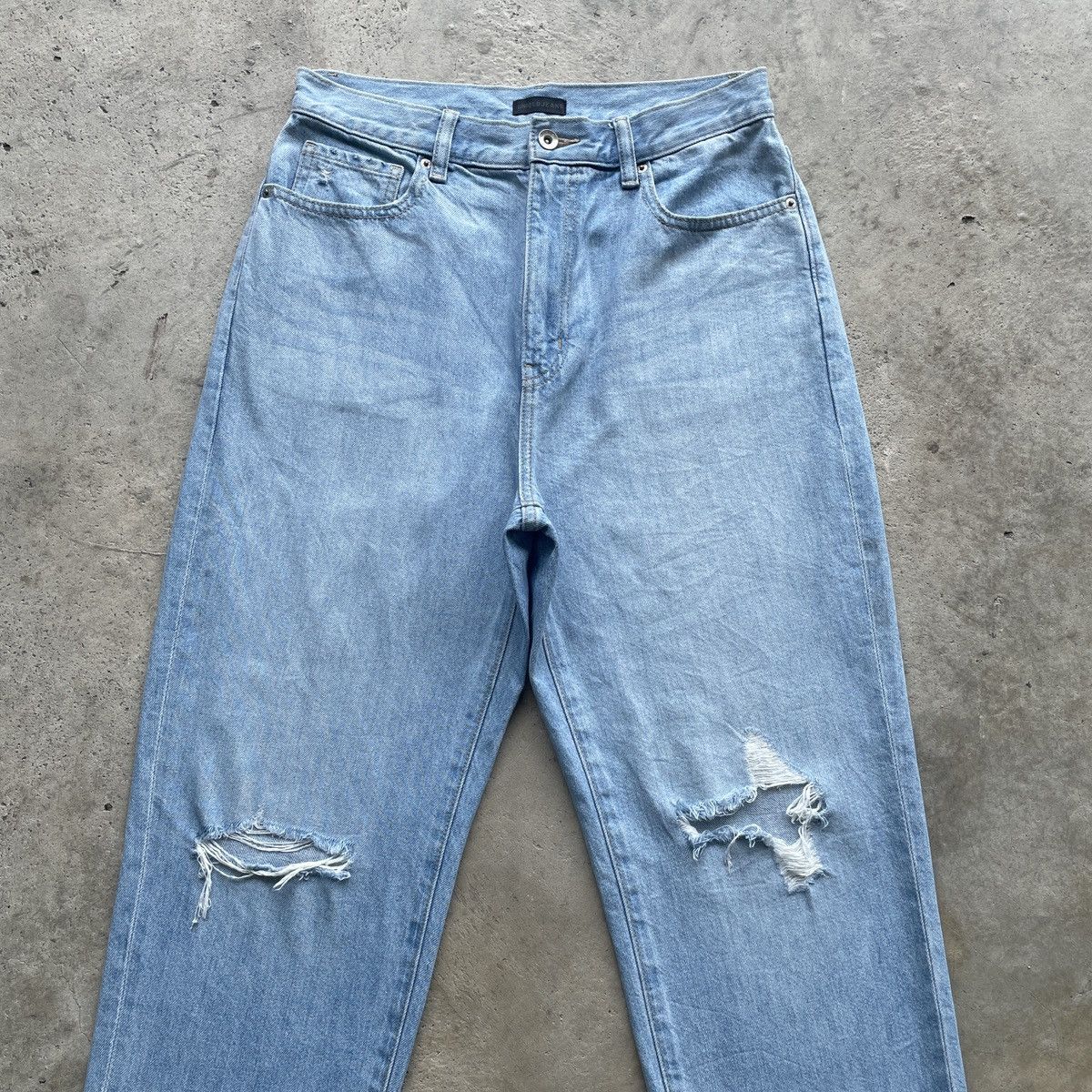 Japanese Brand W30 Vintage Japanese Ripped Release Hem Jeans Faded Pants Size US 30 / EU 46 - 3 Thumbnail