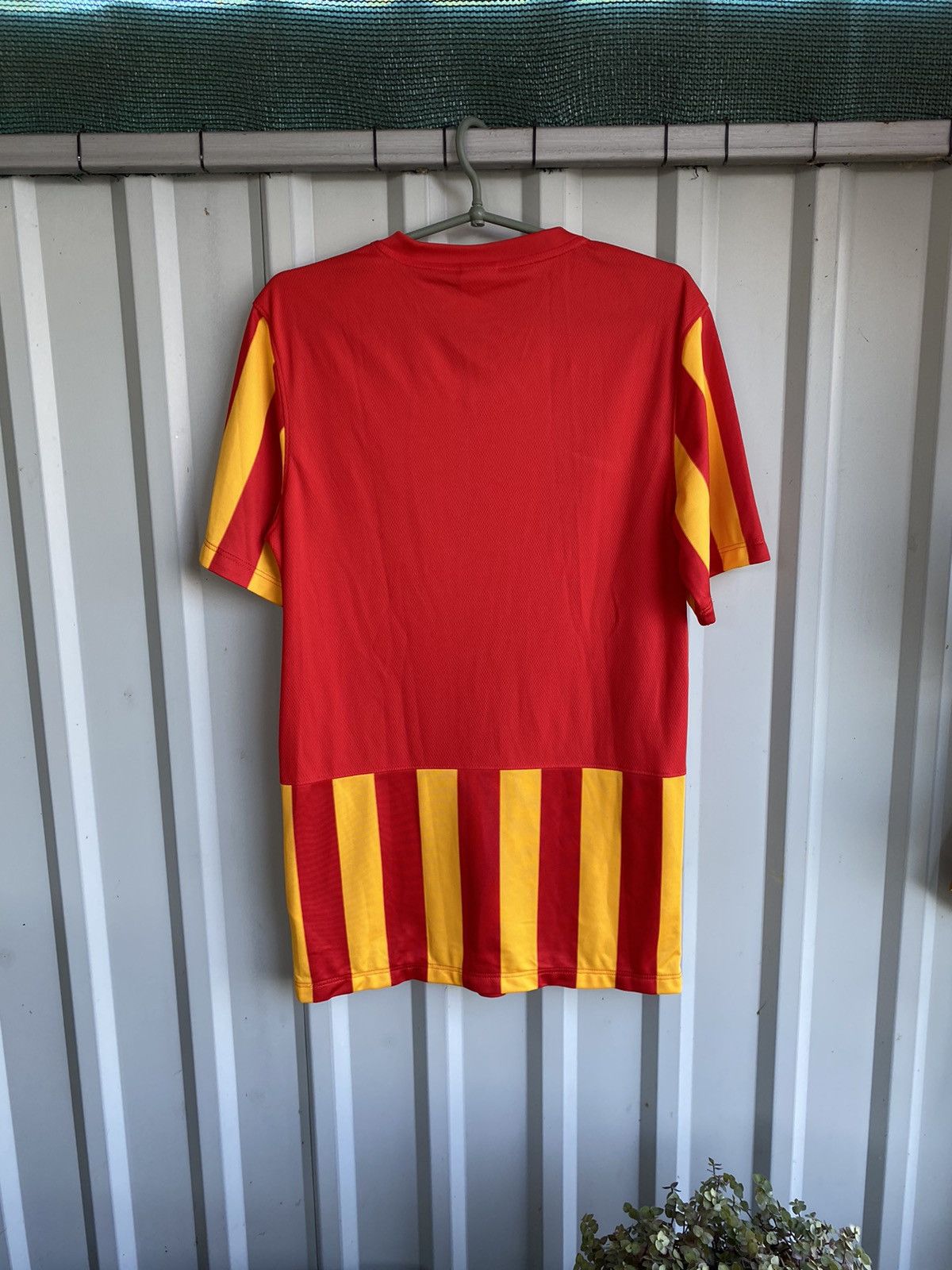 Nike 2014 Syrianska Home Jersey Size US S / EU 44-46 / 1 - 7 Thumbnail