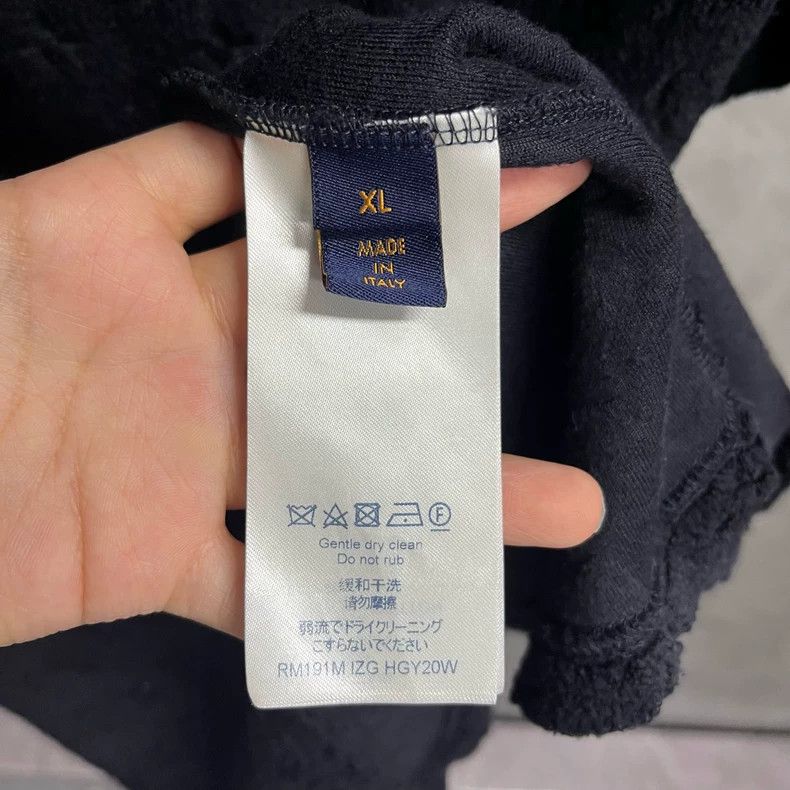 Louis Vuitton Louis Vuitton Black Men's Spring/Summer Collection Solid R Size US XL / EU 56 / 4 - 4 Thumbnail