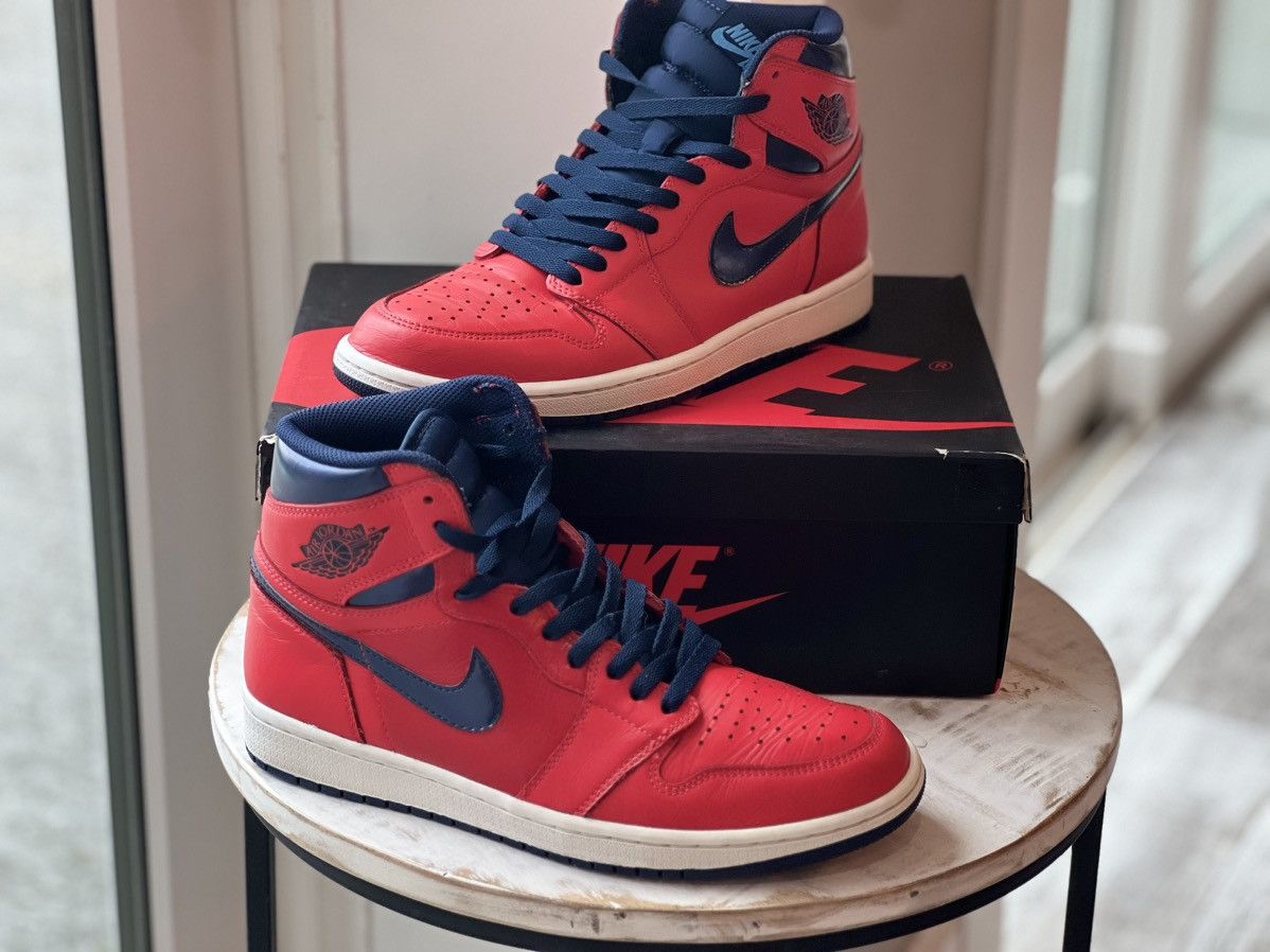 image of Jordan Nike Air Jordan 1 Retro High David Letterman Size 9 Shoes in Red, Men's
