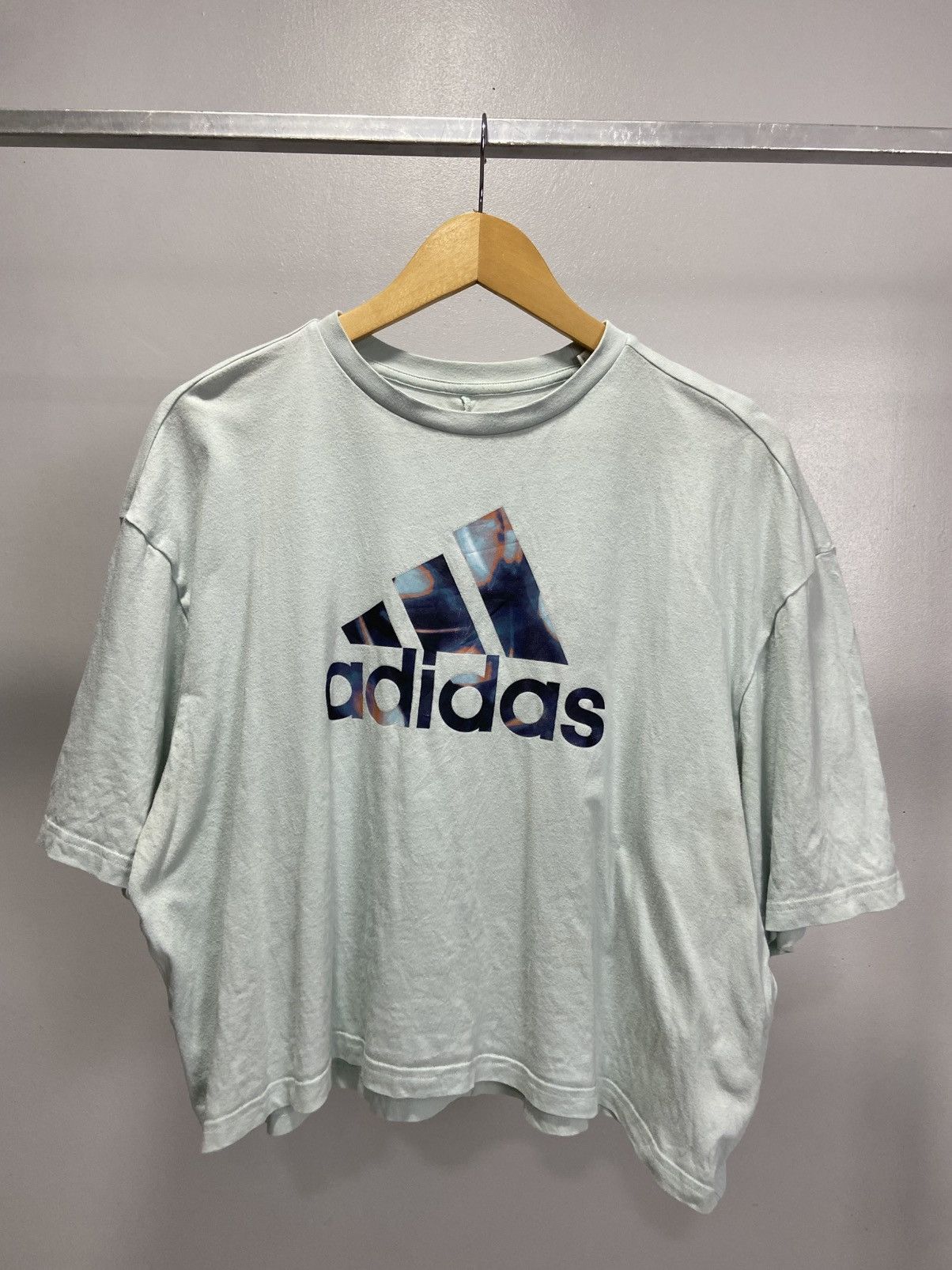 Adidas Adidas Cropped T shirt Size XL / US 12-14 / IT 48-50 - 1 Thumbnail