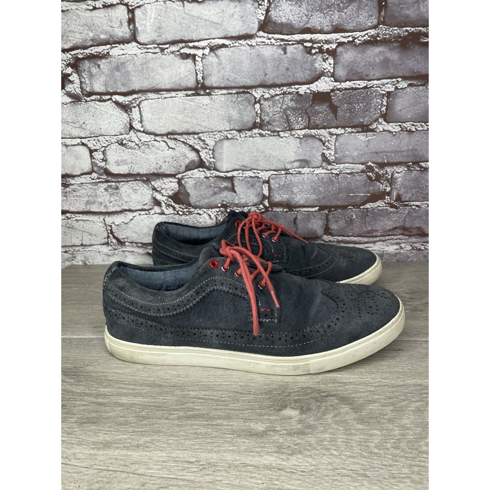 Saks Fifth Avenue Blue SAKS FIFTH AVE Blue Colored Suede Wingtip Casual Shoes Size US 11 / EU 44 - 19 Thumbnail