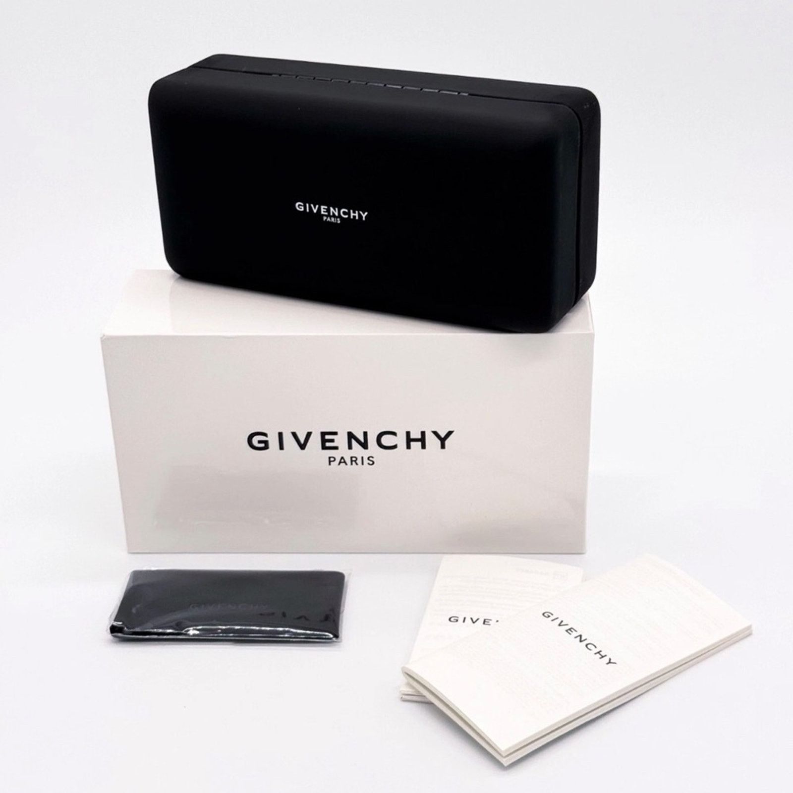 Givenchy New! Givenchy Transparent Pink Sunglasses GV40076I 72B Size ONE SIZE - 10 Thumbnail