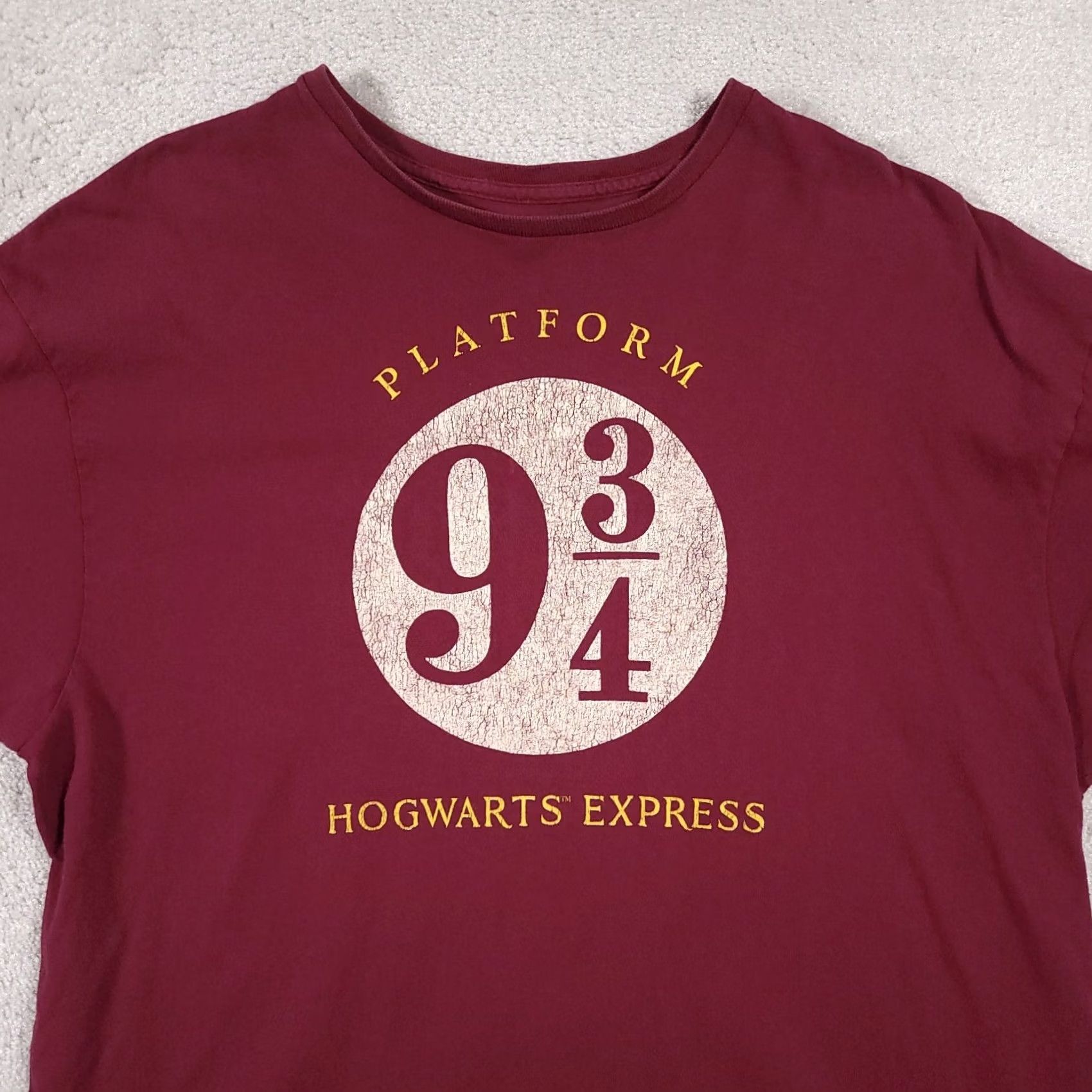Vintage Harry Potter Hogwarts Express Platform 9 3/4 T shirt Mens 2XL Red Marroon Size US XXL / EU 58 / 5 - 3 Thumbnail