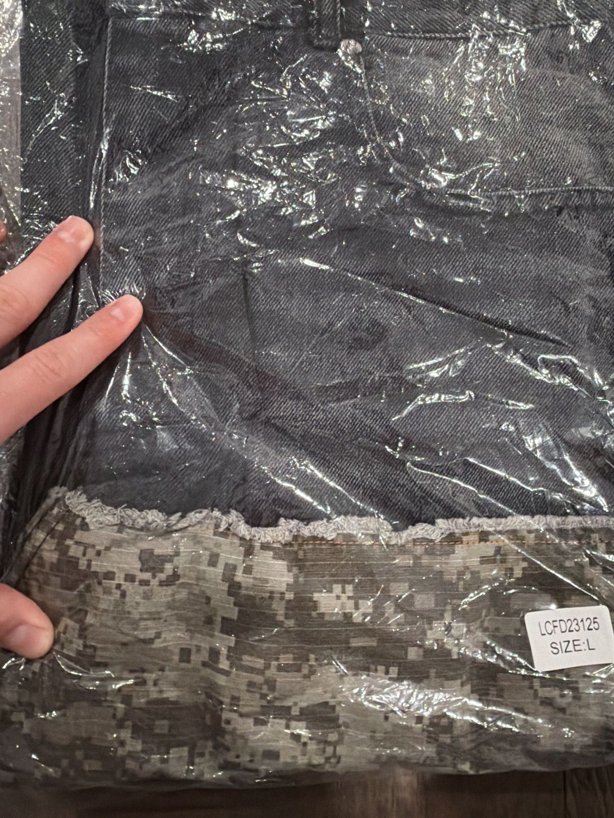 Other Nothing Into Something Digital Camo Jeans Size 32 Size US 32 / EU 48 - 6 Thumbnail