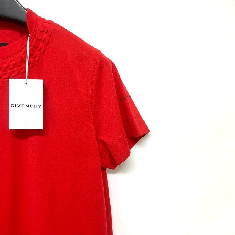 Givenchy Givenchy Red short-sleeve T-shirt, size XS, shoulder width Size US XS / EU 42 / 0 - 6 Thumbnail