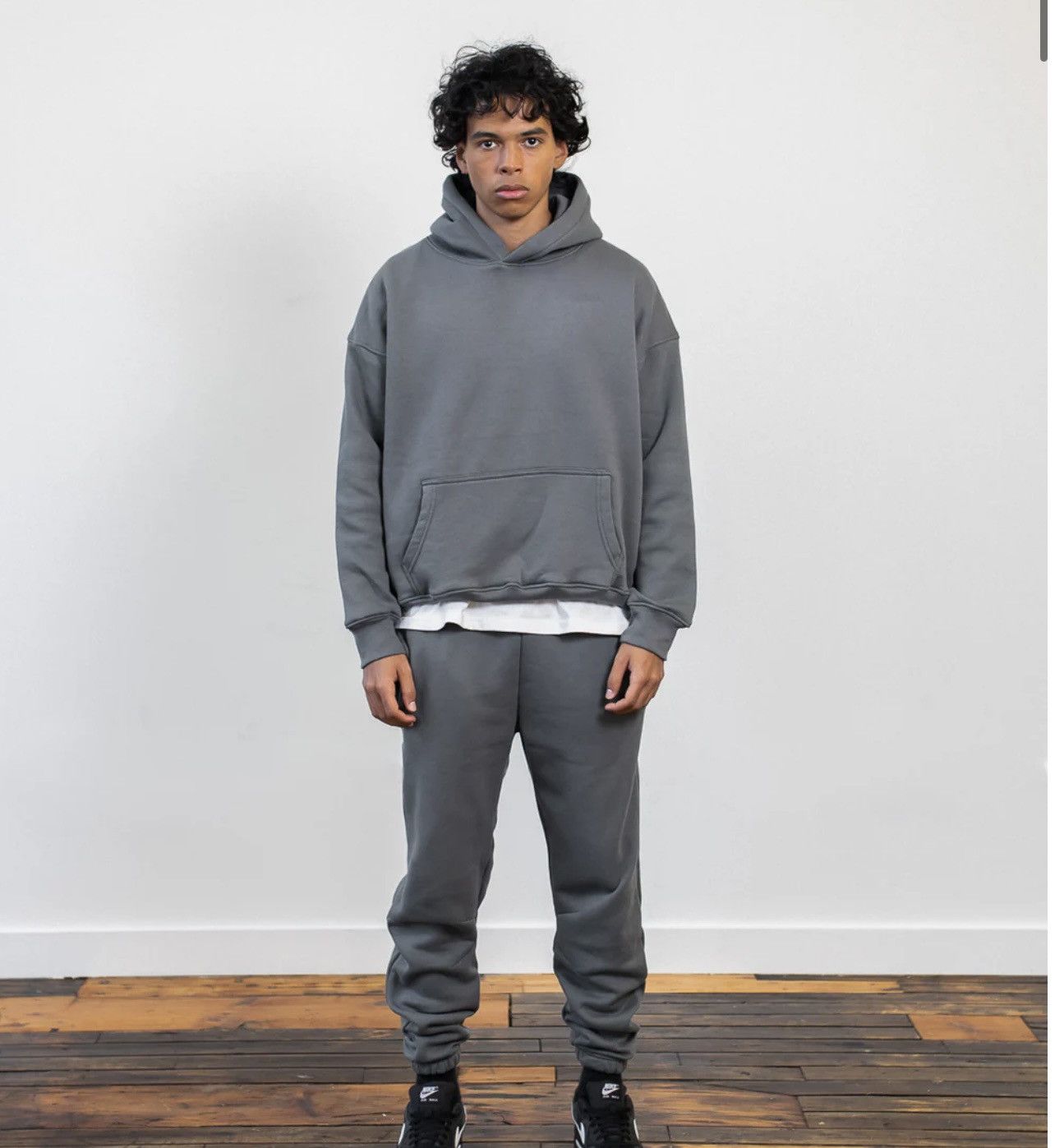 Other HOURS Collection SOLD OUT Charcoal Hoodie Size US L / EU 52-54 / 3 - 3 Thumbnail