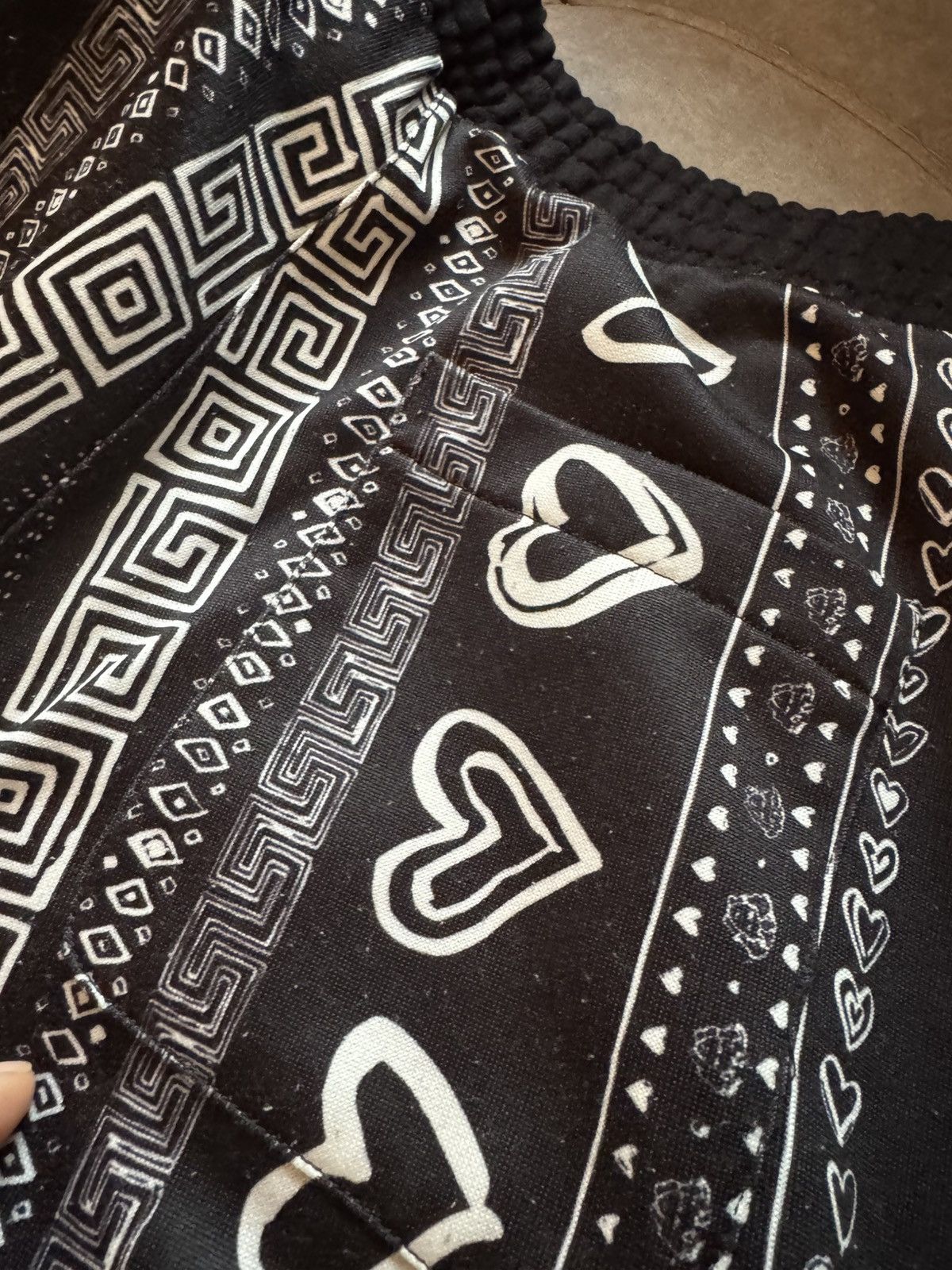 Versace VERSACE shorts STUDY REAL TAPE MEASUREMENTS IN PHOTOS sz S Size US 30 / EU 46 - 8 Thumbnail