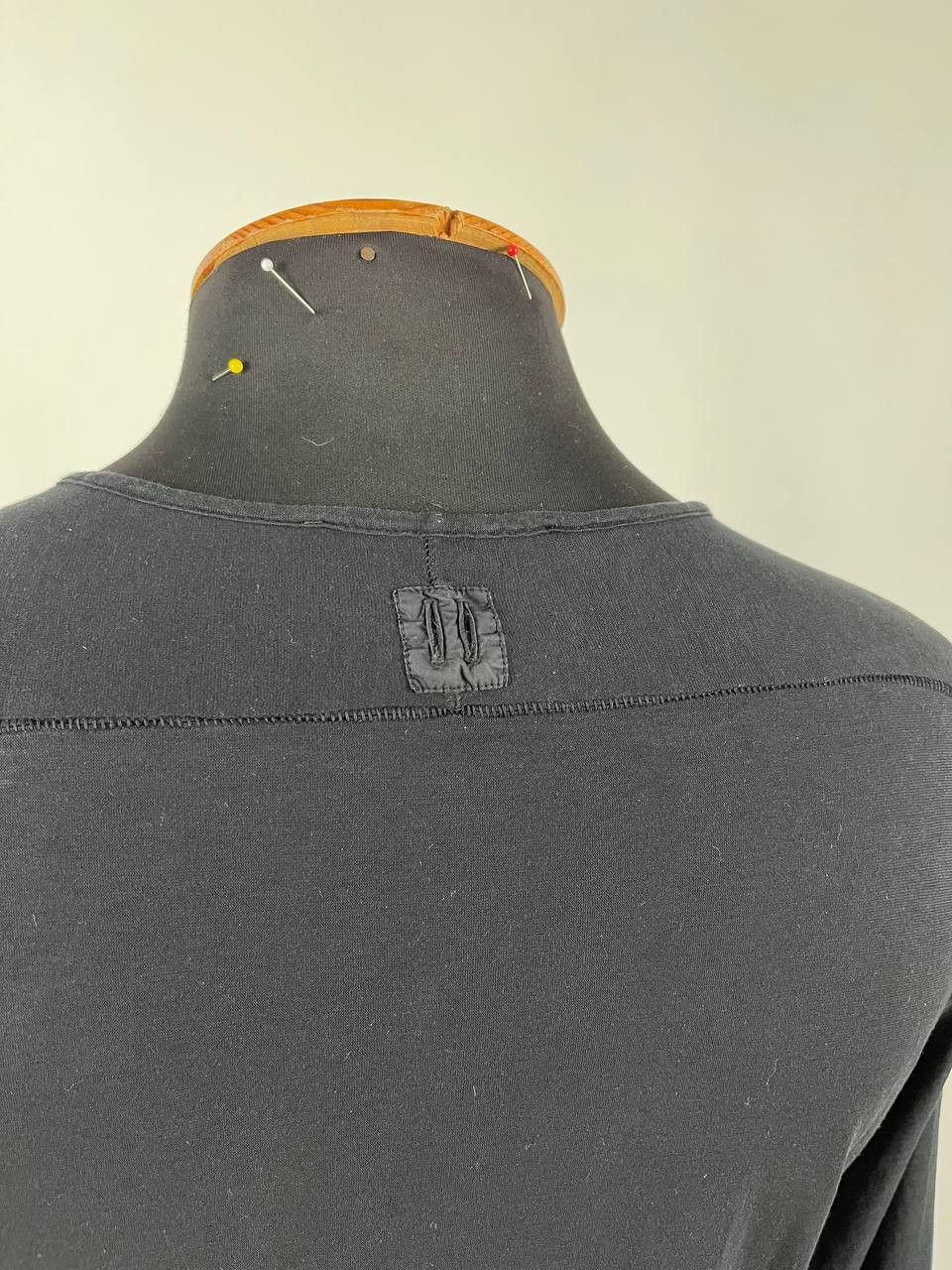 hannes roether Hannes Roether Avant Garde Black Solid Long Sleeve Size M Size US M / EU 48-50 / 2 - 5 Thumbnail