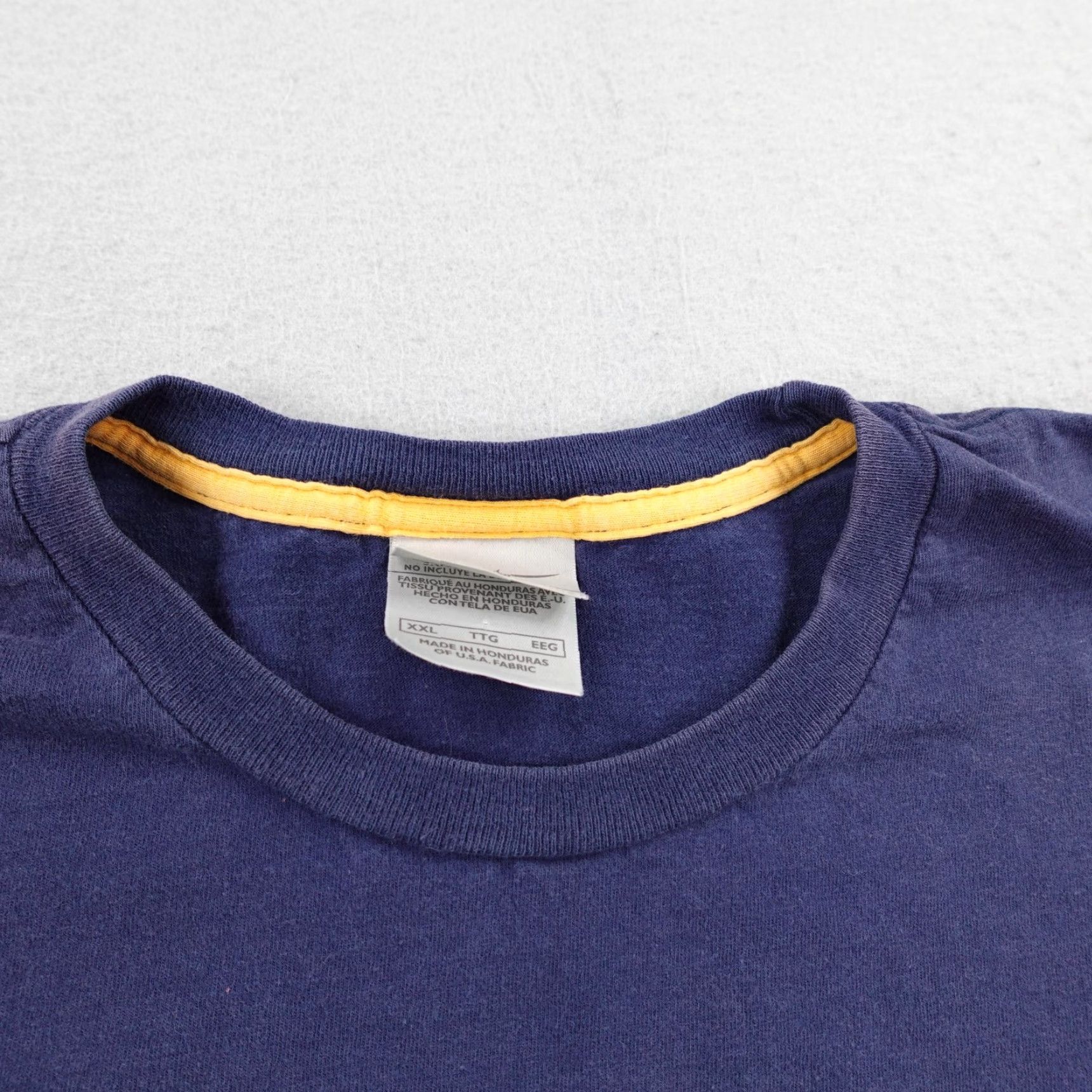 Nike VINTAGE Nike Shirt Mens 2XL Blue Arch Logo Orange Spell Out Athletic Y2K Tee Size US XXL / EU 58 / 5 - 3 Thumbnail