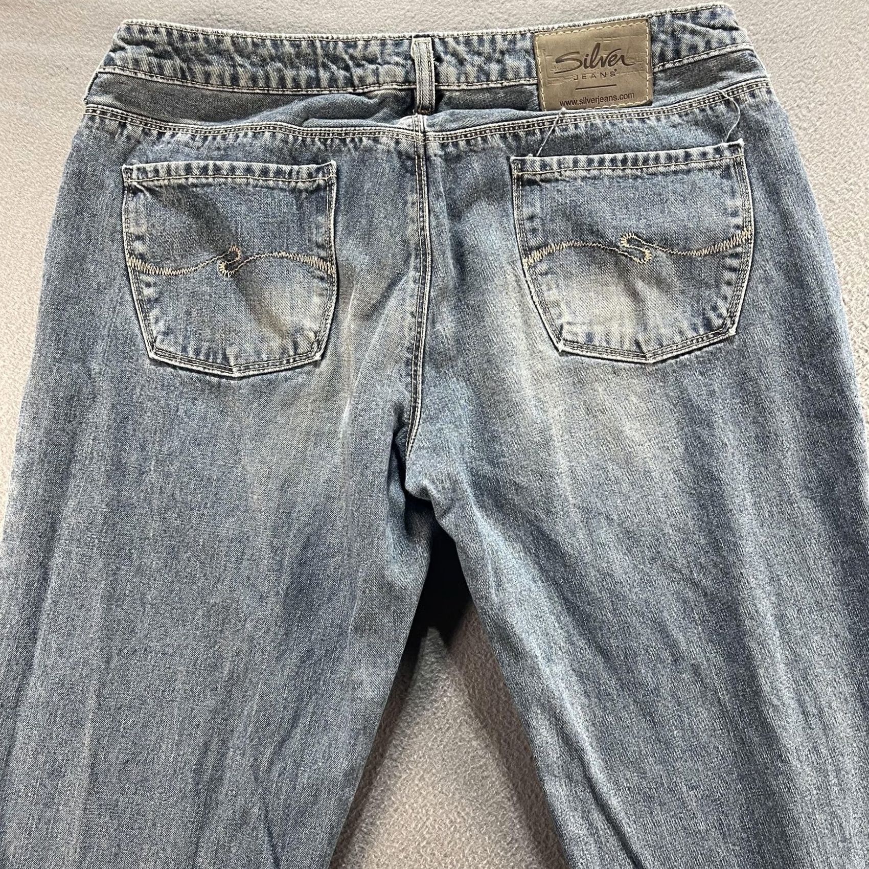 Silver Jeans Co. VINTAGE? No. Size 24" / US 00 / IT 34 - 4 Thumbnail