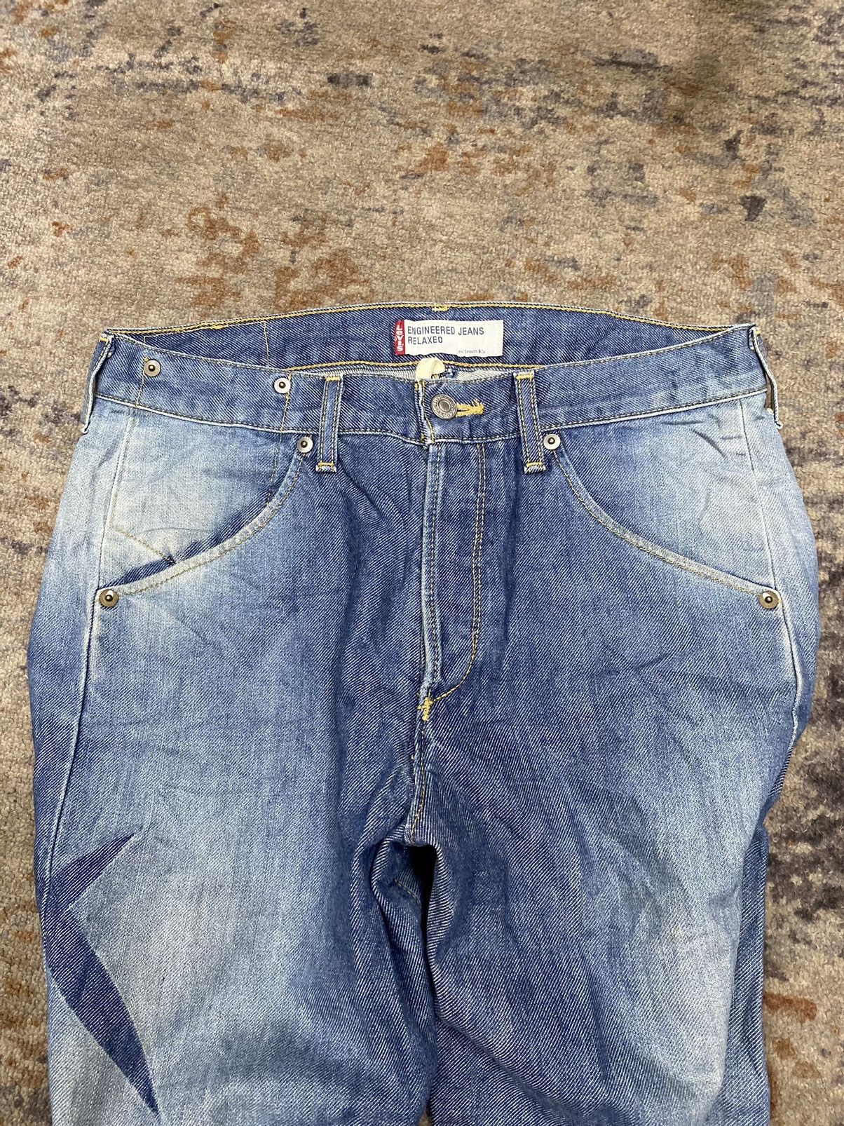 Levi's vintage levis engineered star back painted distressed Size US 30 / EU 46 - 7 Thumbnail