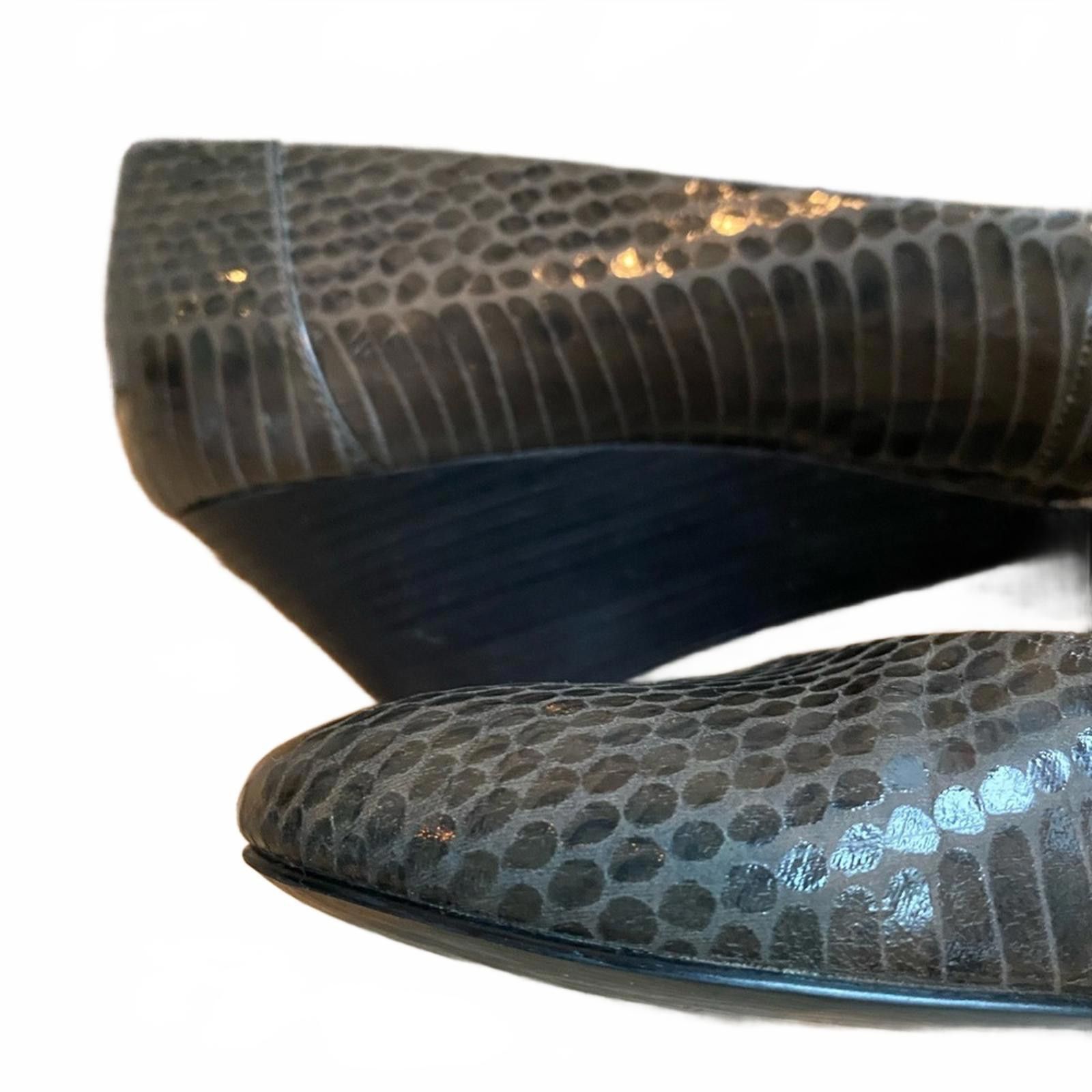 Elie Tahari Vintage TAHARI Snakeskin Taupe Metallic Wedge Heels Size 11 Size US 11 / IT 41 - 5 Thumbnail