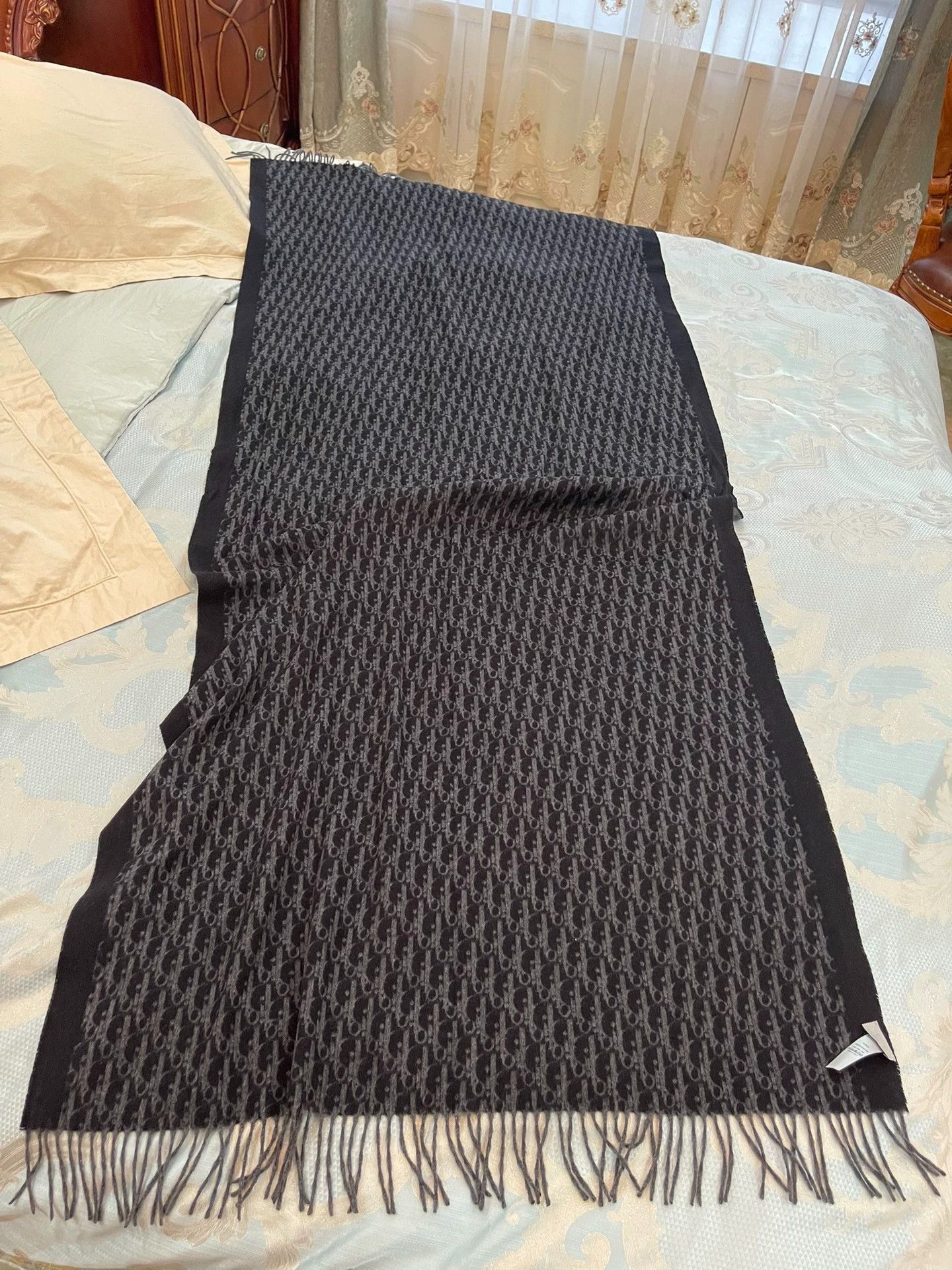 Dior DIOR Reversible 100% Silk Scarf/Shawl Black-Gray Logo Size ONE SIZE - 1 Thumbnail