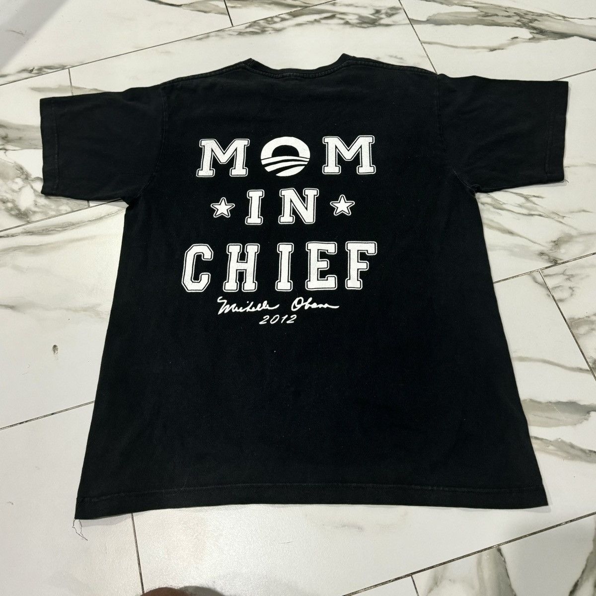 Vintage VINTAGE MICHELLE OBAMA TEE! Size US L / EU 52-54 / 3 - 5 Thumbnail