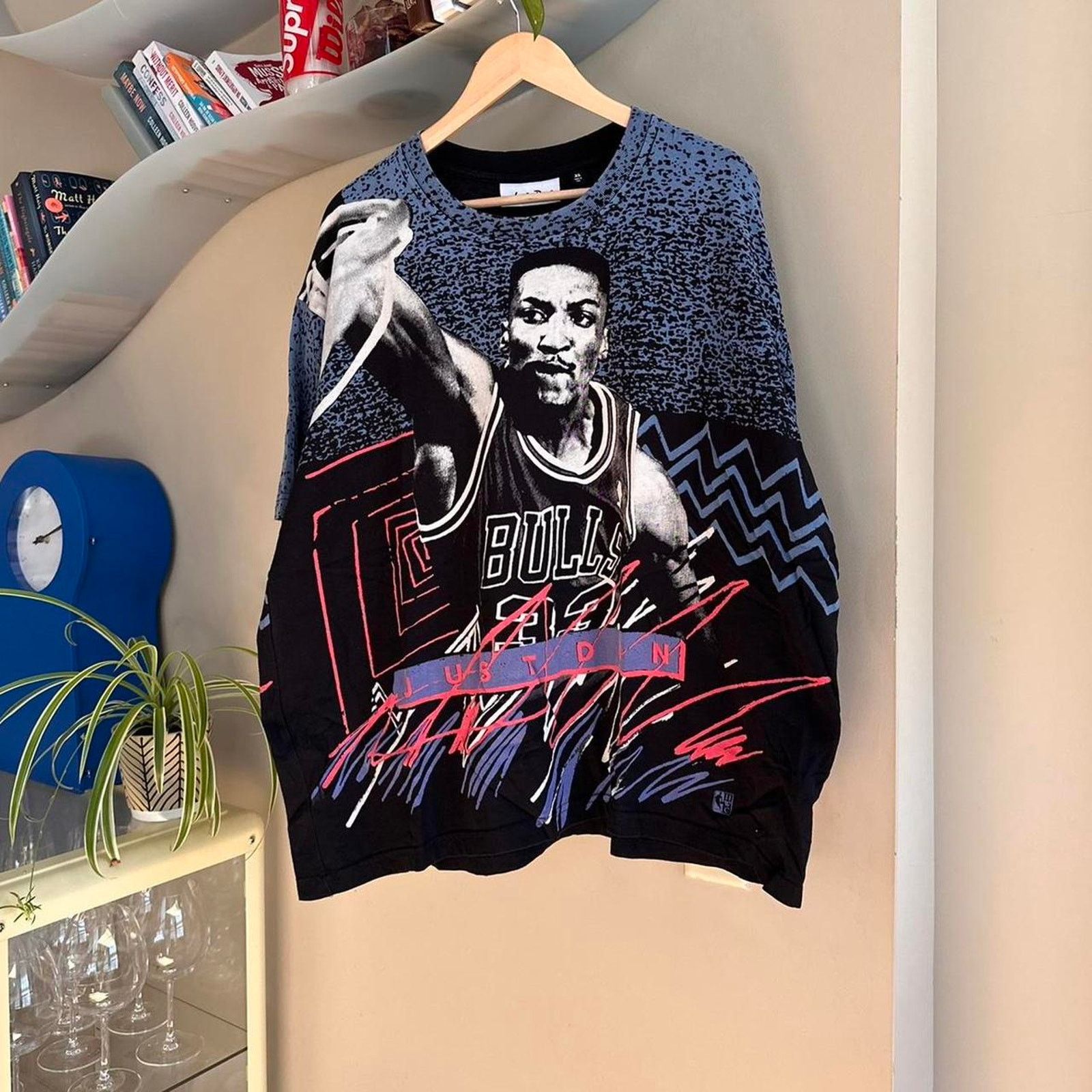 Just Don × Vintage Vintage Y2K Just Don Chicago Bulls AOP Shirt Size US XL / EU 56 / 4 - 1 Thumbnail