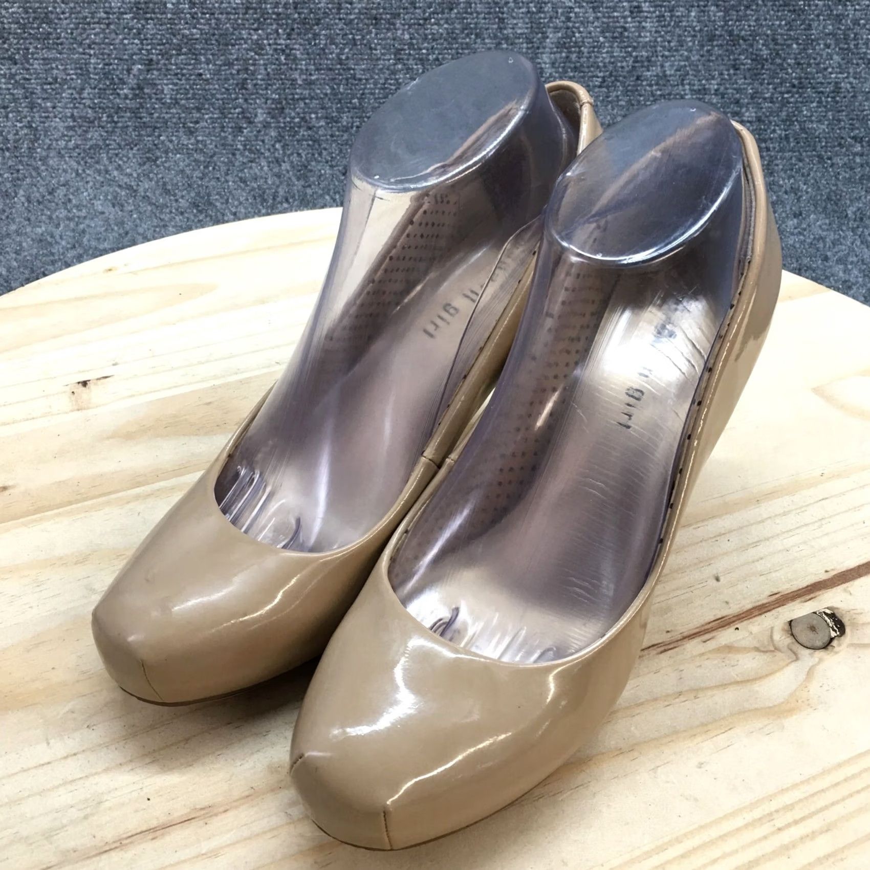 Vintage Madden Girl Heels Womens Pump Stiletto Brown Patent Leather Slip On Casual 8.5 Womens Size US 9 / IT 39 - 3 Thumbnail