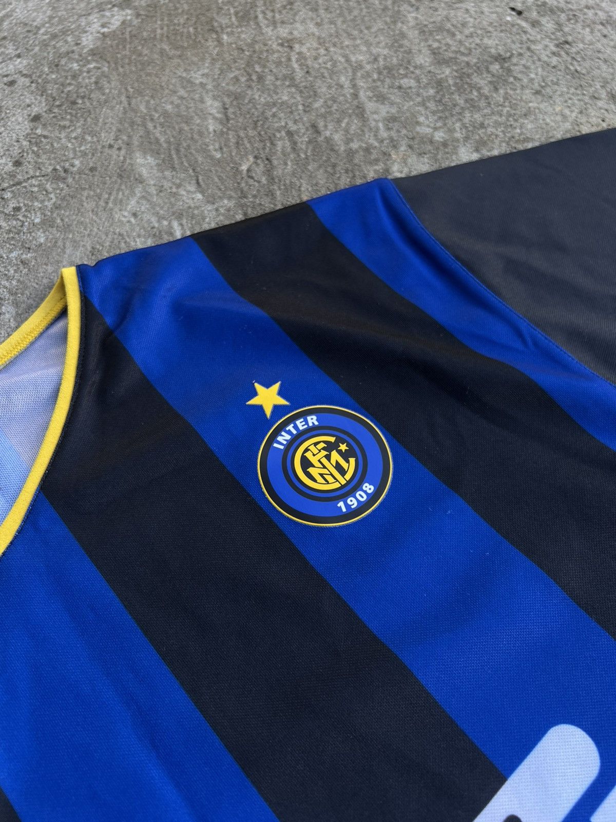 Nike Crazy Vintage Inter Milan Nike Jersey 2000s Home Soccer y2k Size US M / EU 48-50 / 2 - 5 Thumbnail