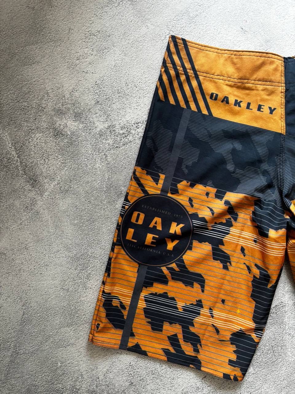 Oakley × Vintage Oakley vintage distressed y2k shorts Size US 30 / EU 46 - 6 Thumbnail
