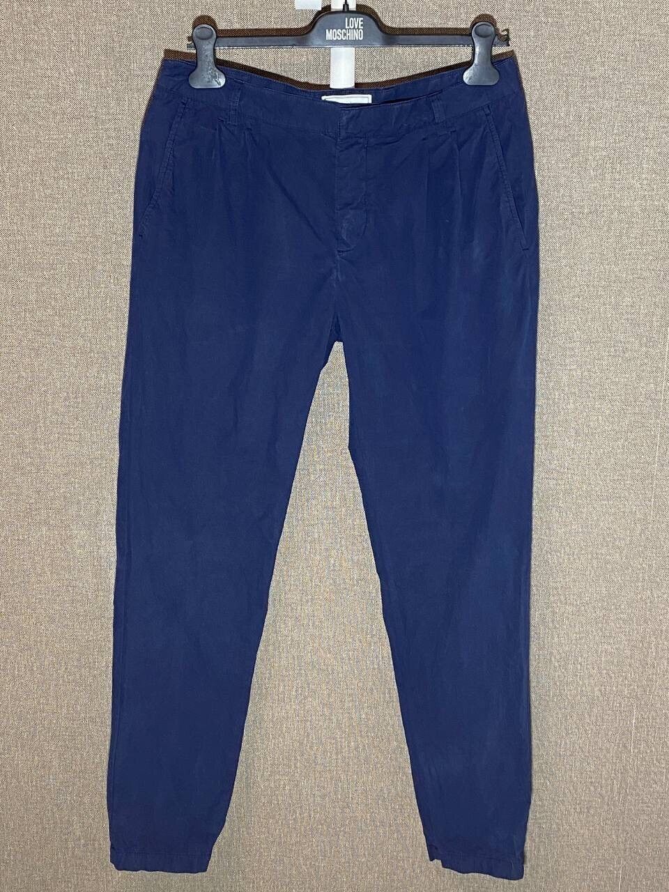 AMI AMI SS16 Lightweight Pleated Trousers In Navy Size US 32 / EU 48 - 1 Thumbnail