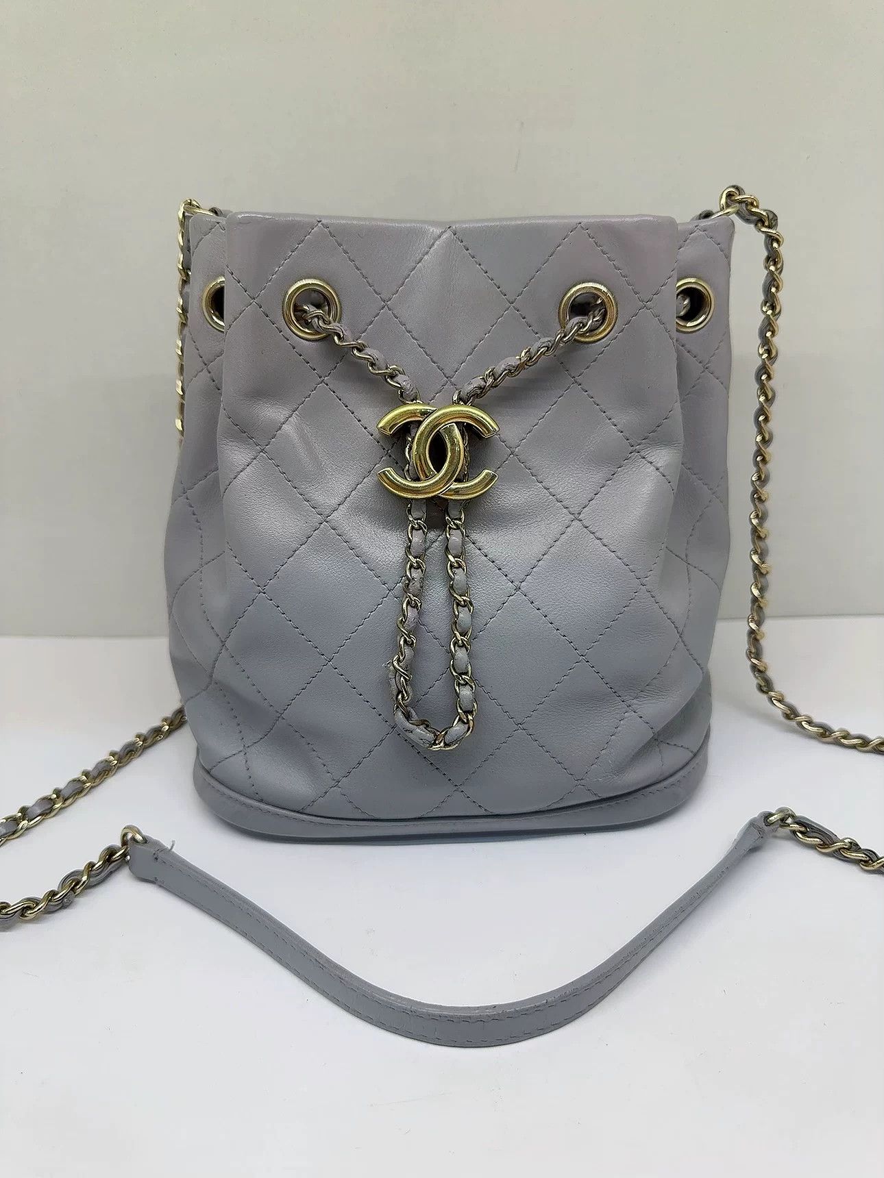Chanel Pre-loved Bag Very good condition Size ONE SIZE - 1 Thumbnail