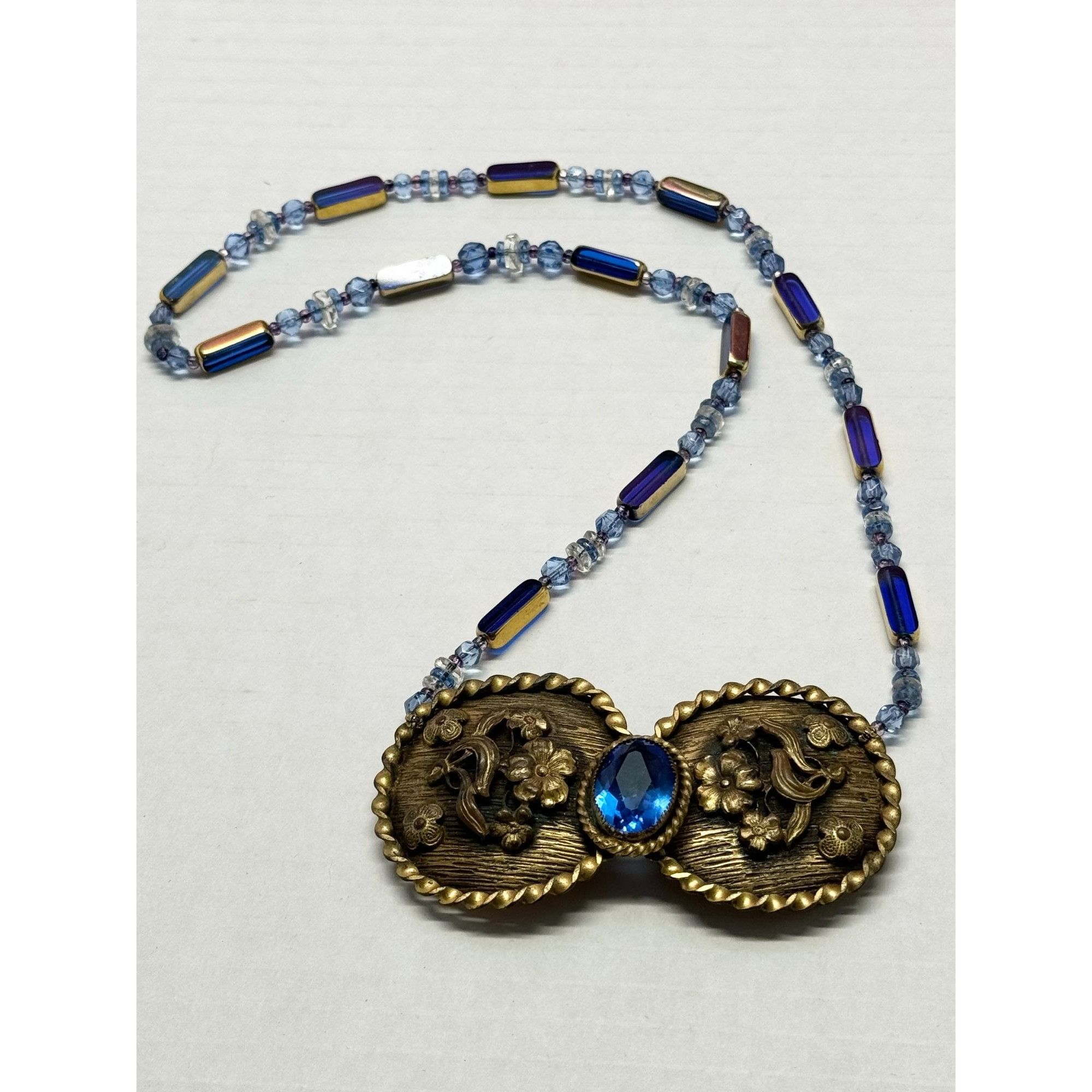 Vintage Vintage beaded glass blue necklace Size ONE SIZE - 1 Thumbnail