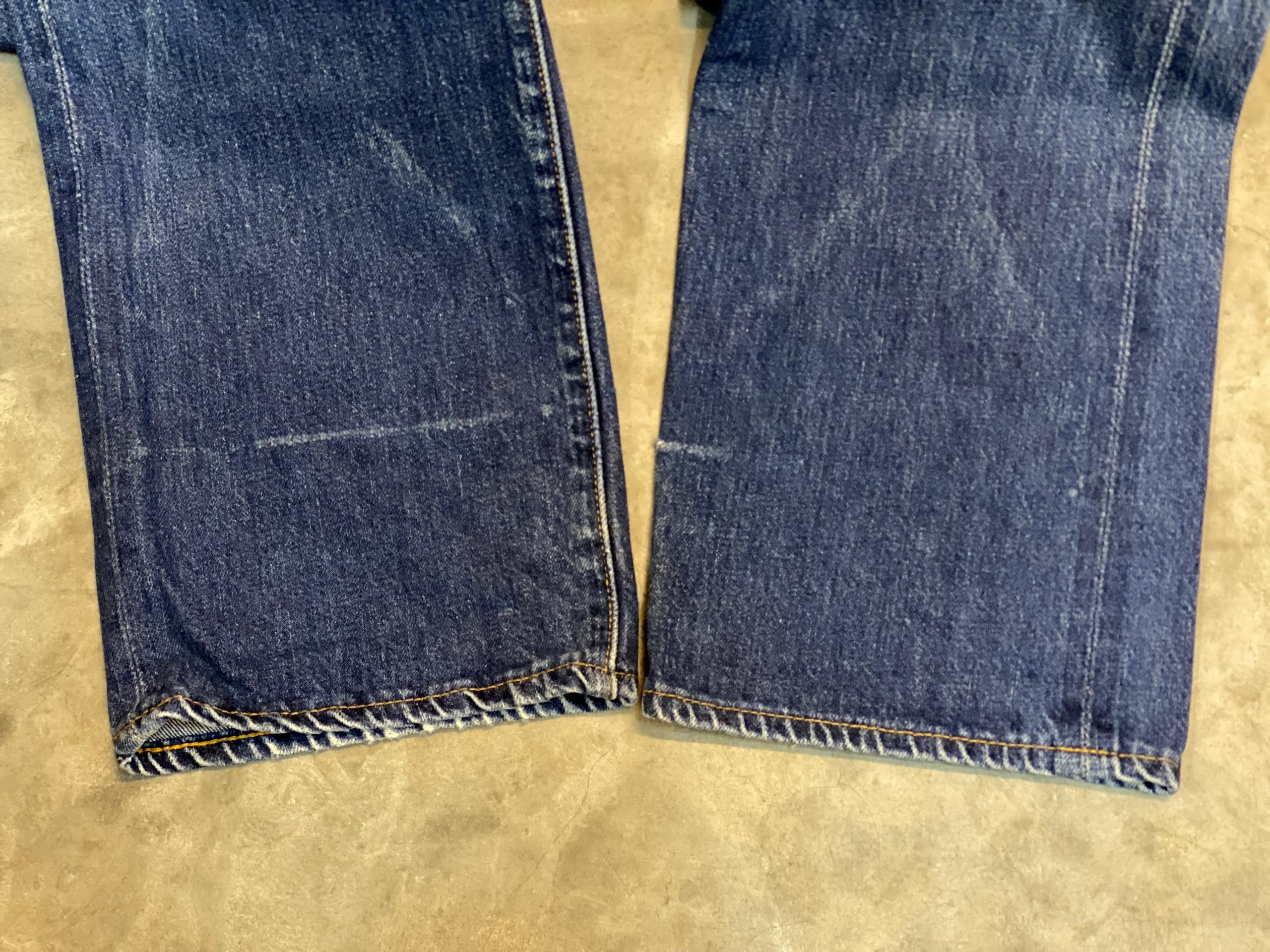 Levi's VINTAGE LEVIS 501XX 90S BUTTON 555 BIG E SELVEDGE Size US 30 / EU 46 - 14 Thumbnail