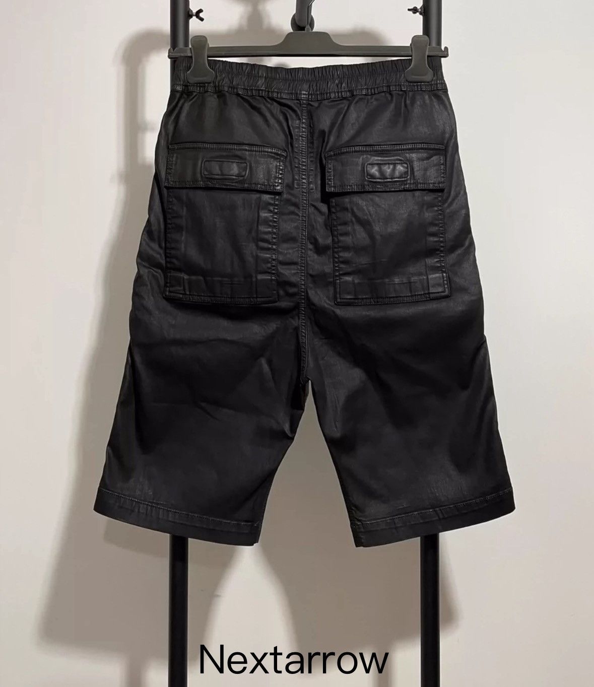 Rick Owens Rick Owen RO waxed shorts2412-Nextarrow Size US 32 / EU 48 - 2 Thumbnail
