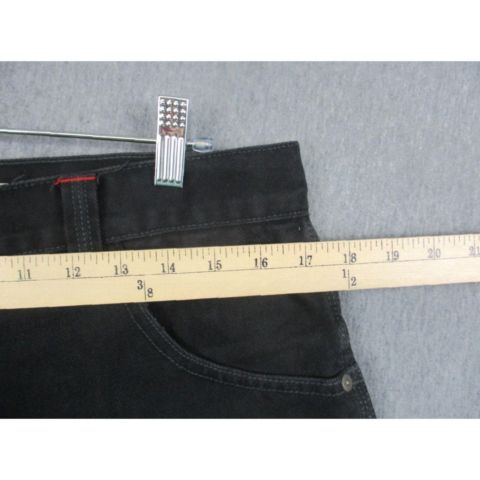 Vintage Paco Jean Company Cargo Shorts Mens 32 Black Denim Utility Pockets Cargo Shorts Mens Black Denim Workwear Relaxed Fit 12in Inseam Size US 32 / EU 48 - 3 Thumbnail