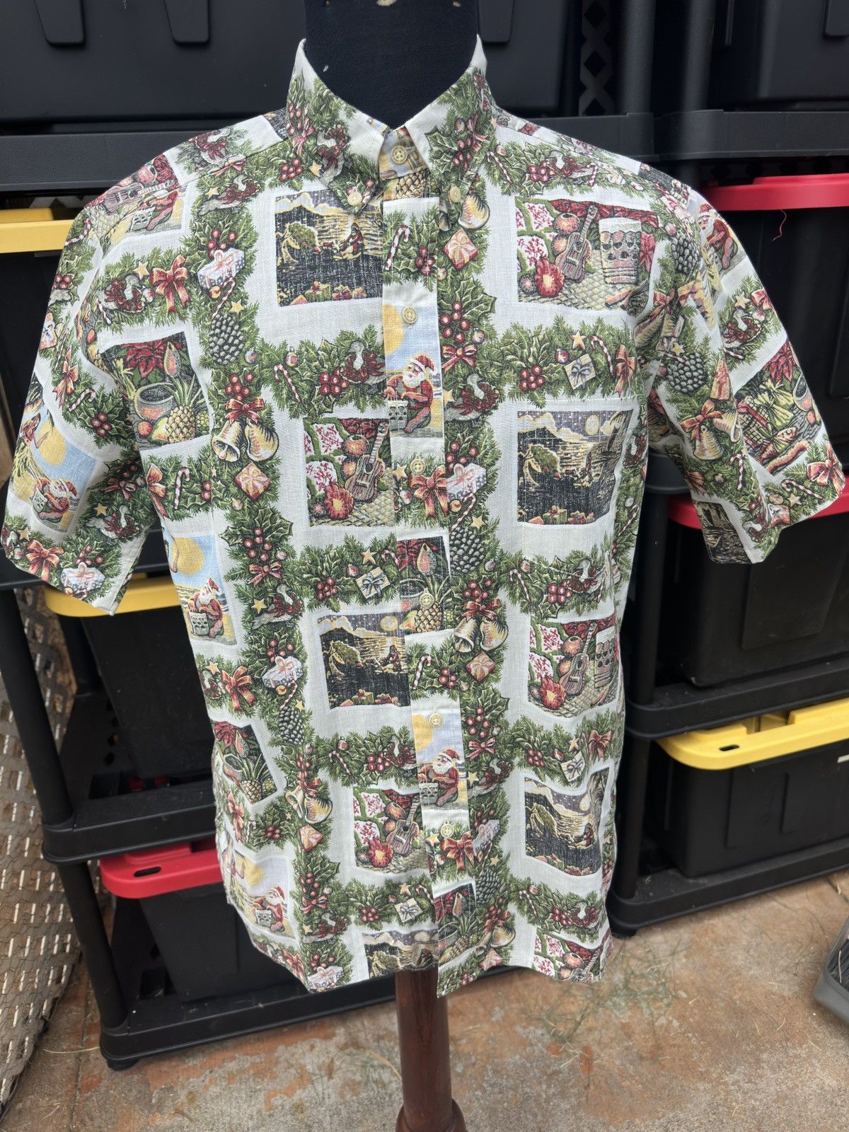 Reyn Spooner Reyn Spooner Mele Kalikimaka Christmas Hawaiian Shirt Men M Size US M / EU 48-50 / 2 - 1 Thumbnail