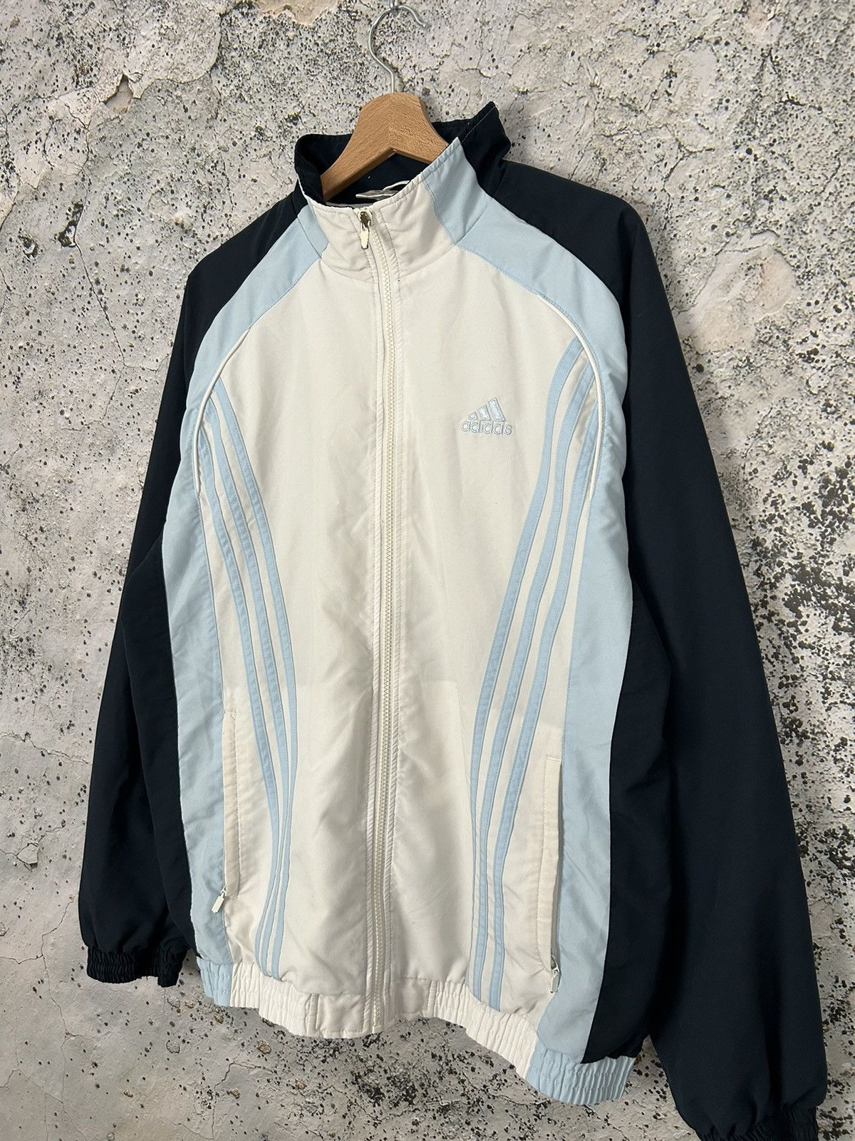 Adidas Vintage Adidas Sportswear Sweatshirt Hype Streetwear 90s Size US L / EU 52-54 / 3 - 2 Thumbnail