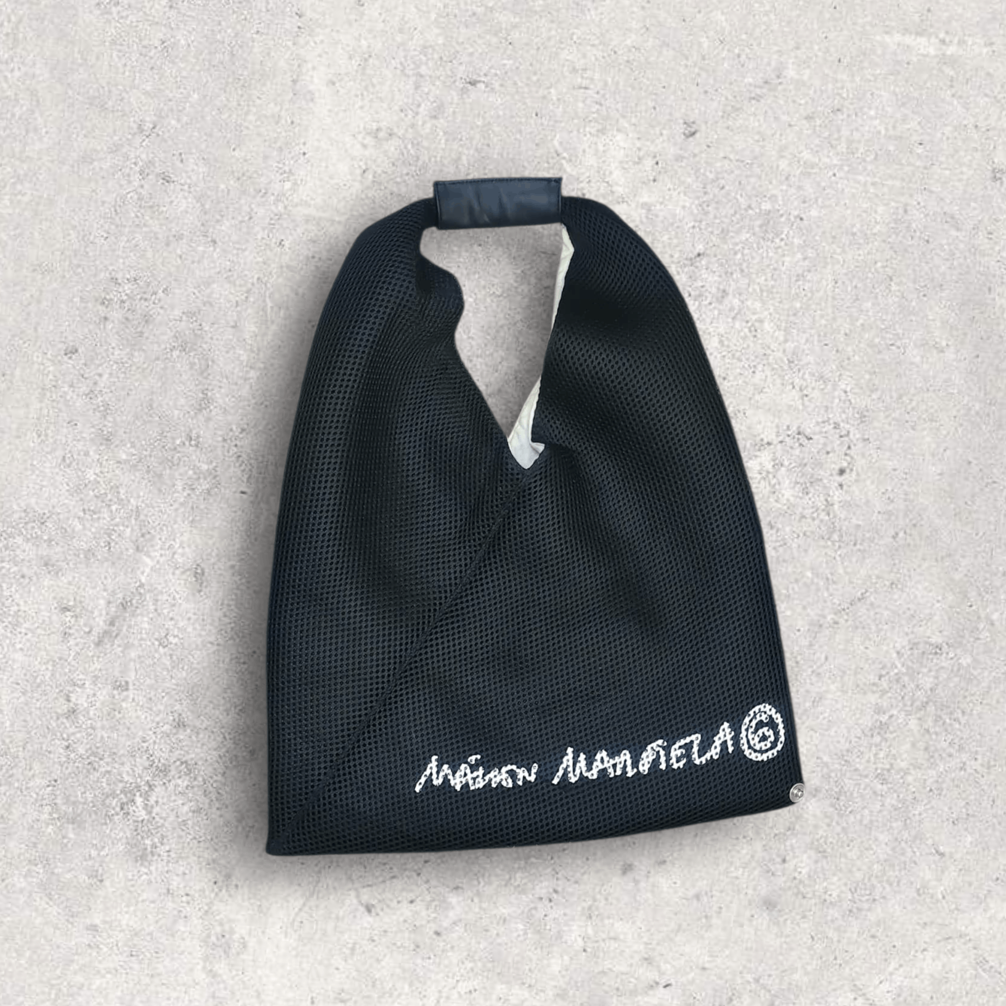 Maison Margiela MM6 Maison Margiela Japanese Triangle Mesh Black Bag Size ONE SIZE - 1 Thumbnail