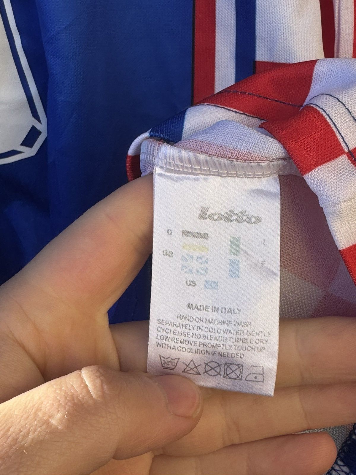 Lotto Sport 1998 Lotto Croatia #9 Suker vintage rare soccer jersey Size US M / EU 48-50 / 2 - 16 Thumbnail
