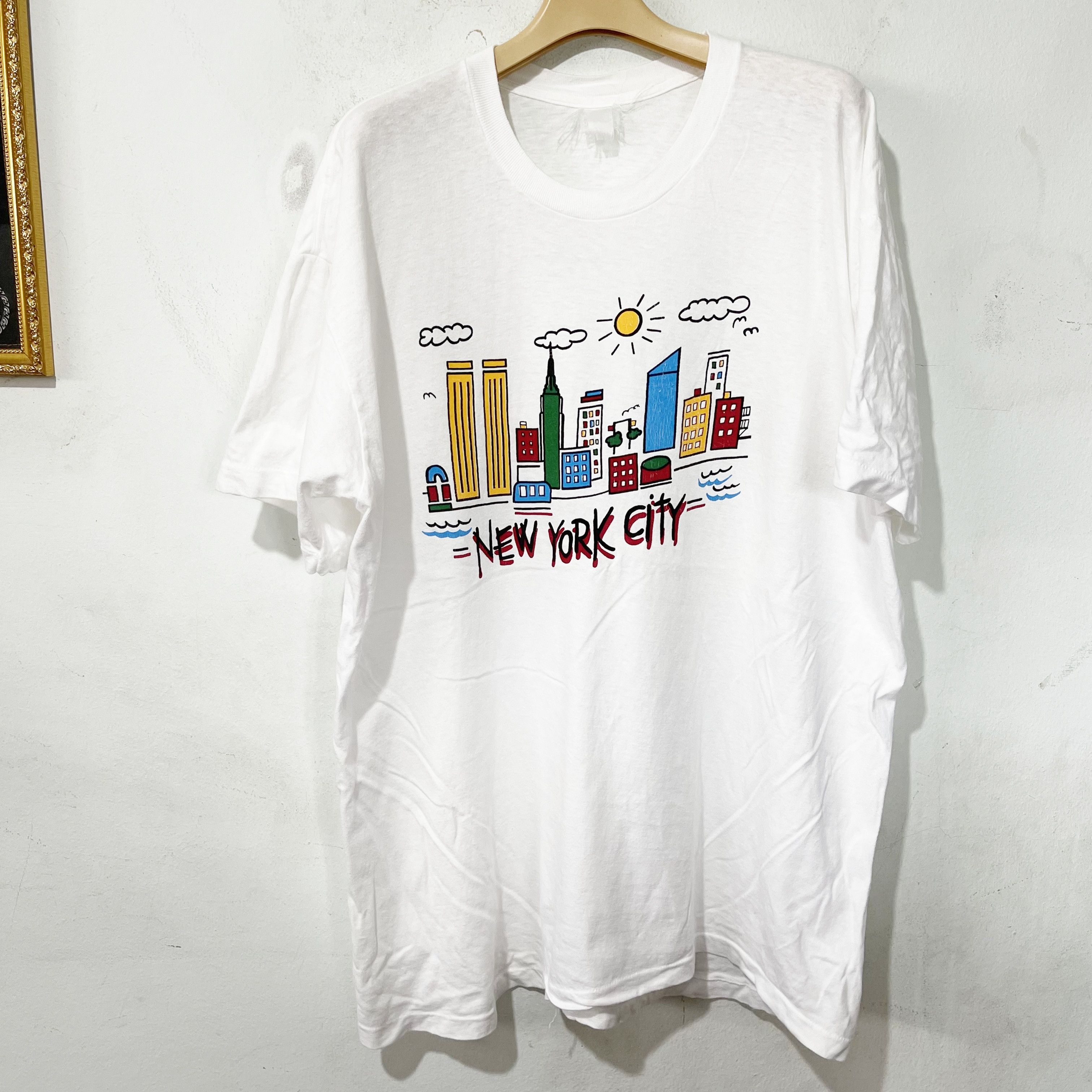Vintage Vintage 90s New York City T-Shirt Size US XL / EU 56 / 4 - 1 Thumbnail
