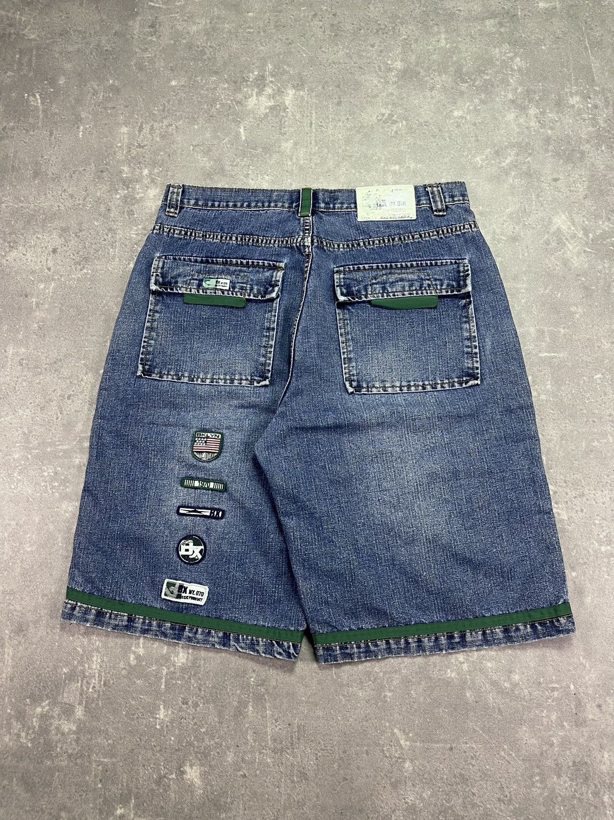Brooklyn Xpress Brooklyn Xpress Mega Baggy Y2K Patches Denim Jorts Shorts 36 Size US 36 / EU 52 - 2 Thumbnail