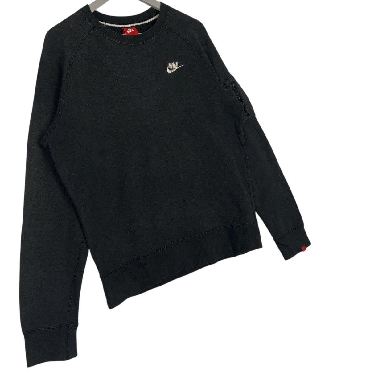 Other Vintage Nike Embroidered Crewneck Sweatshirt Pullover Size M Size US M / EU 48-50 / 2 - 3 Thumbnail