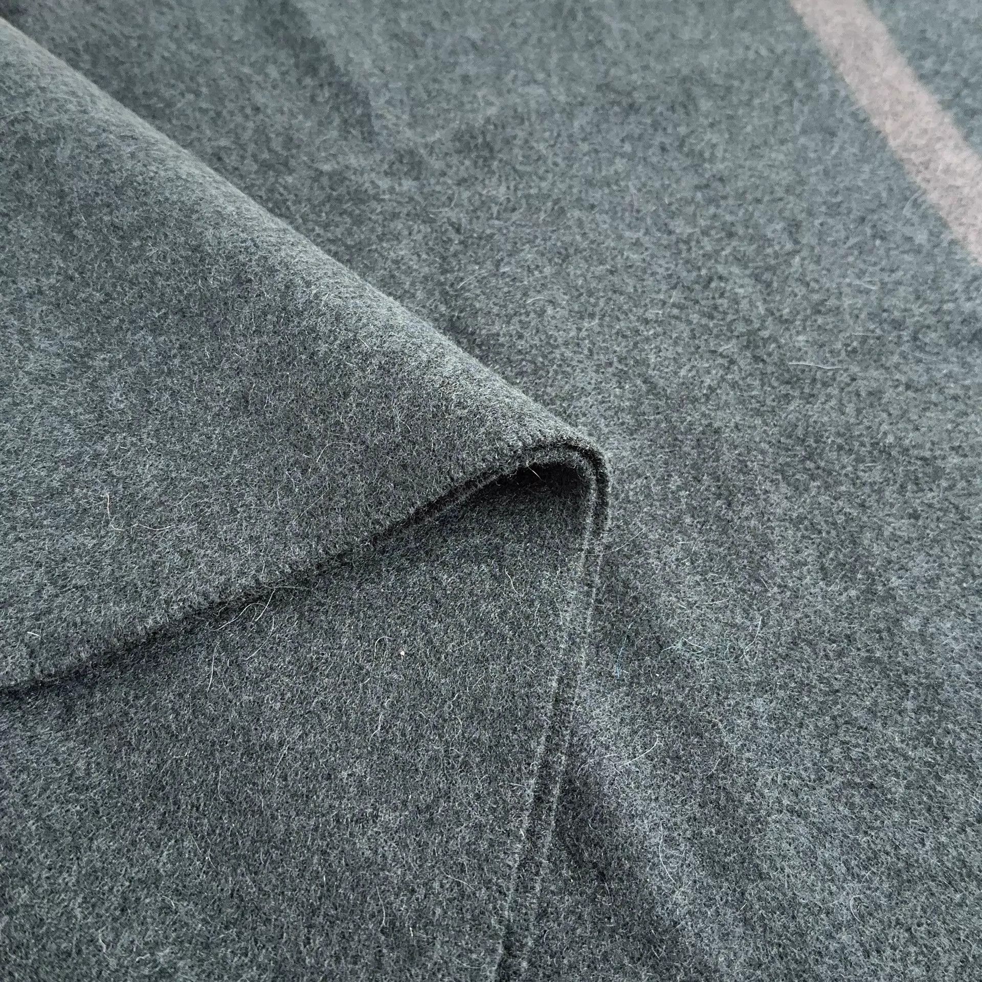Loro Piana Loro Piana Cashmere Scarf Size ONE SIZE - 4 Thumbnail