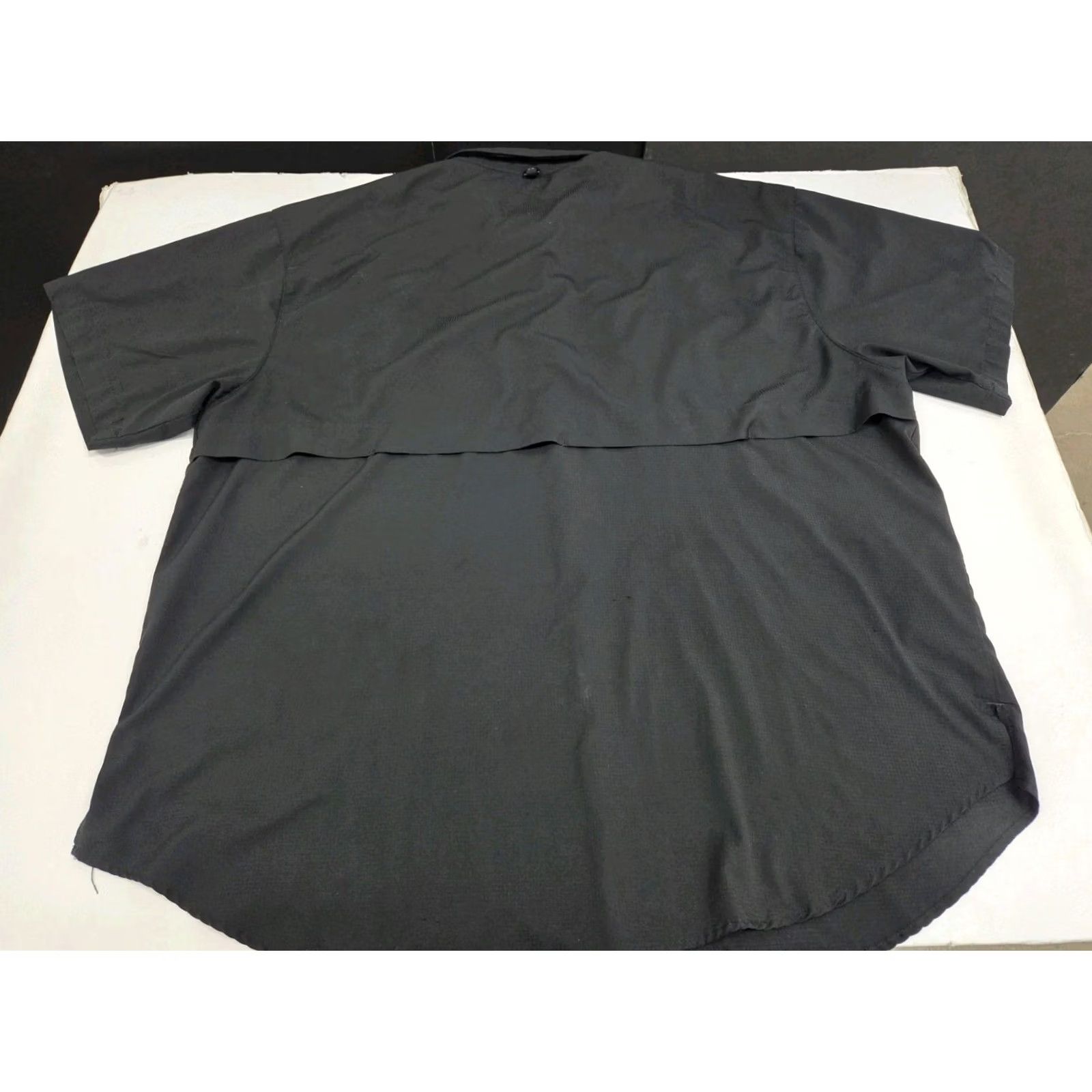 Vintage Bassdash Men's Short Sleeve Button Up Vented Fishing Shirt Black 2XL Shirt Casual Summer Fishing Women's? Size US XXL / EU 58 / 5 - 4 Thumbnail
