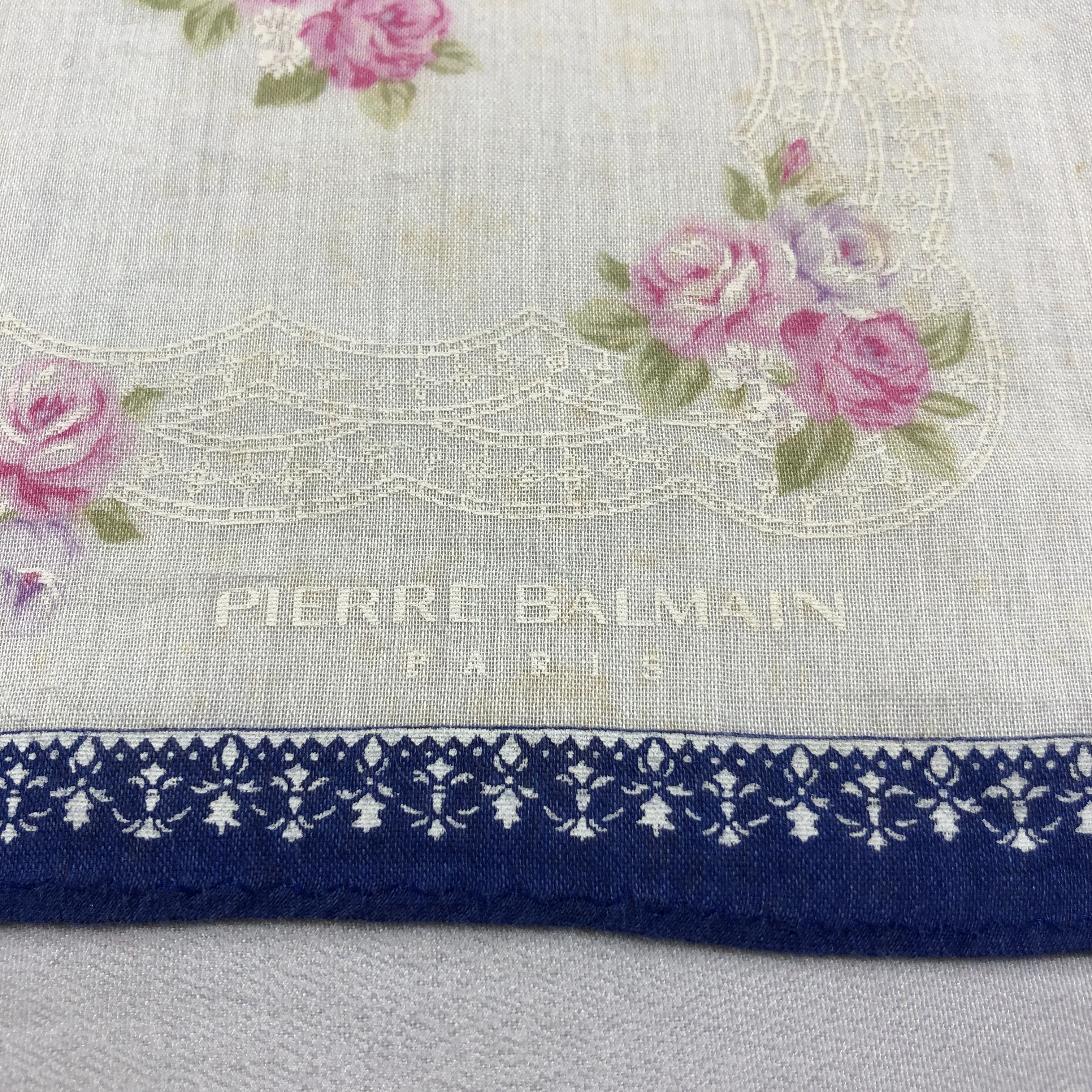 Pierre Balmain Pierre Balmain Handkerchief Neckerchief Bandana H1607 Size ONE SIZE - 4 Thumbnail