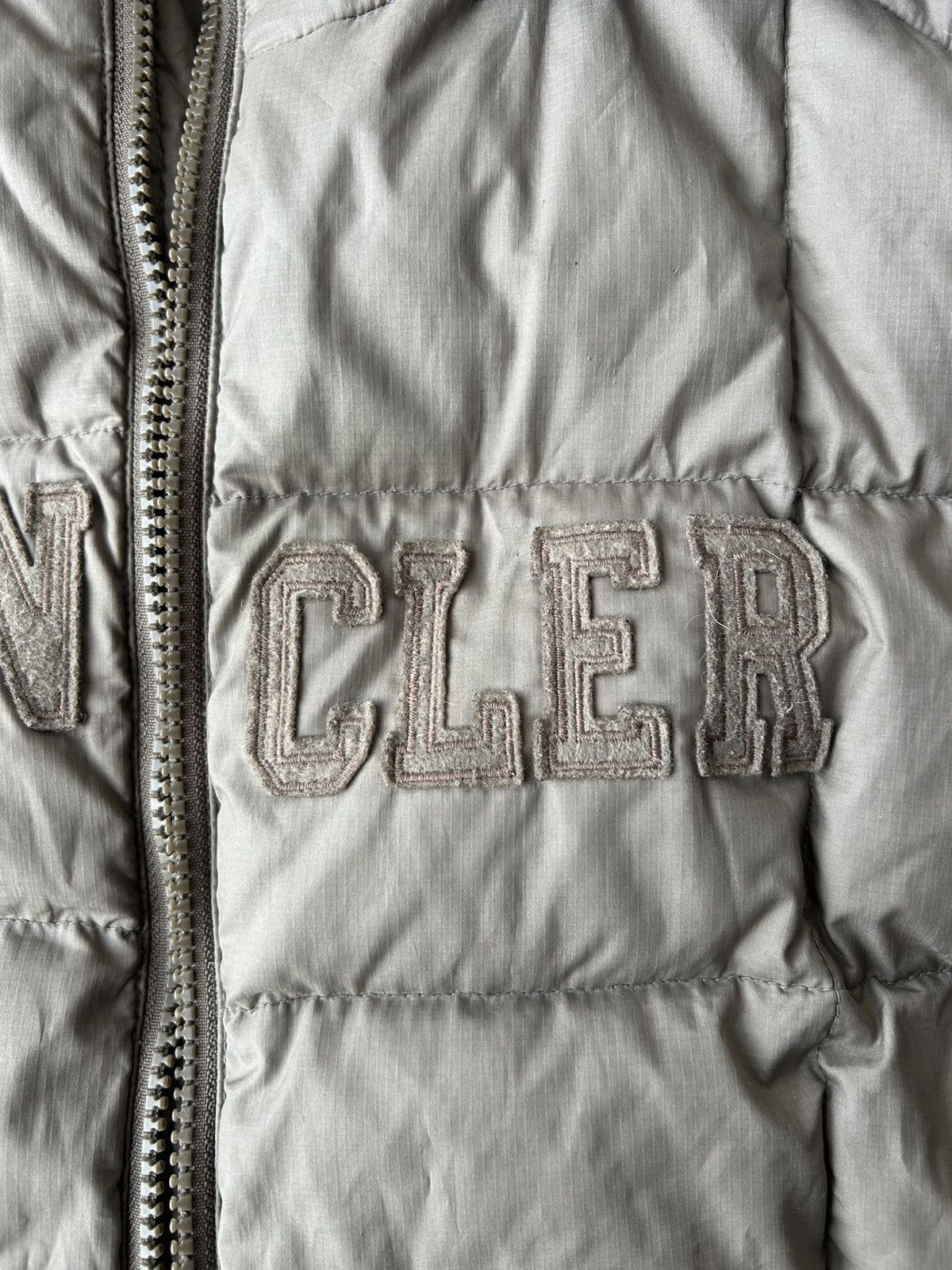 Moncler Moncler Kids Down Puffer Jacket Embroidered Patches Size US XXS / EU 40 - 7 Thumbnail