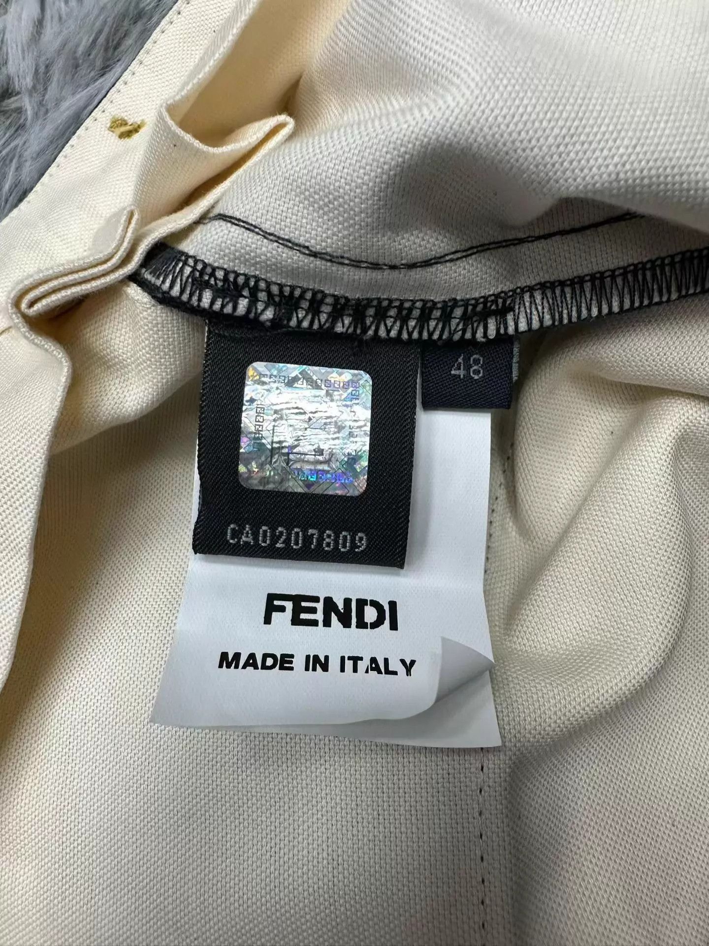 Fendi Fendi Slogan Short 48 New with Tags Size US 32 / EU 48 - 4 Thumbnail